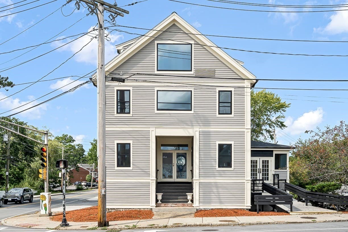 Commercial Sale at 724 Main St, Winchester MA 01890, Winchester, photo 26 of 42