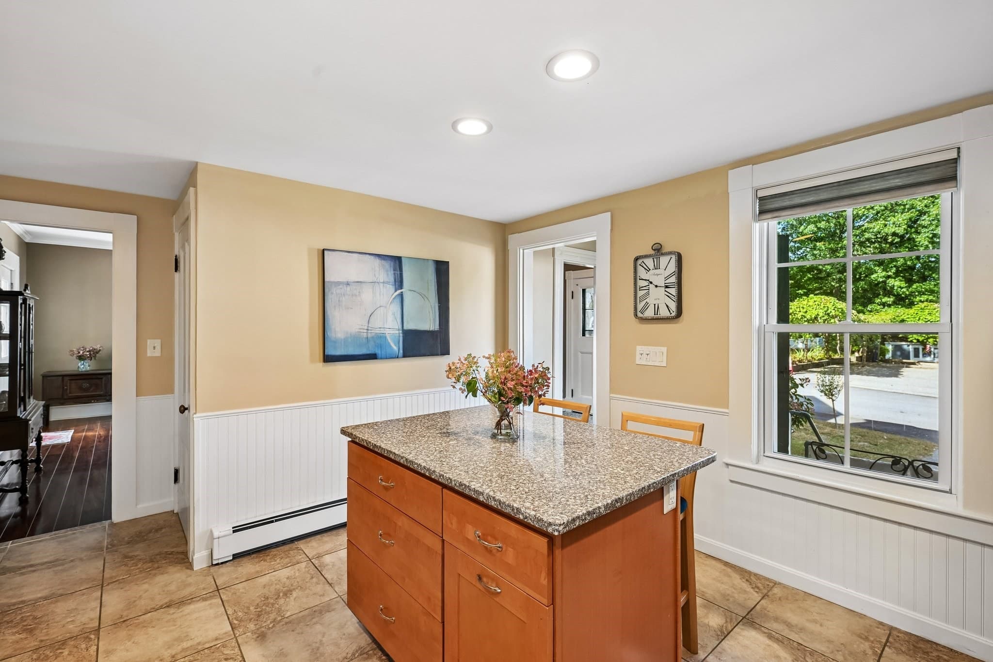 Single Family Residence at 18 Highland Ave, Chelmsford MA 01863, Chelmsford, photo 11 of 32