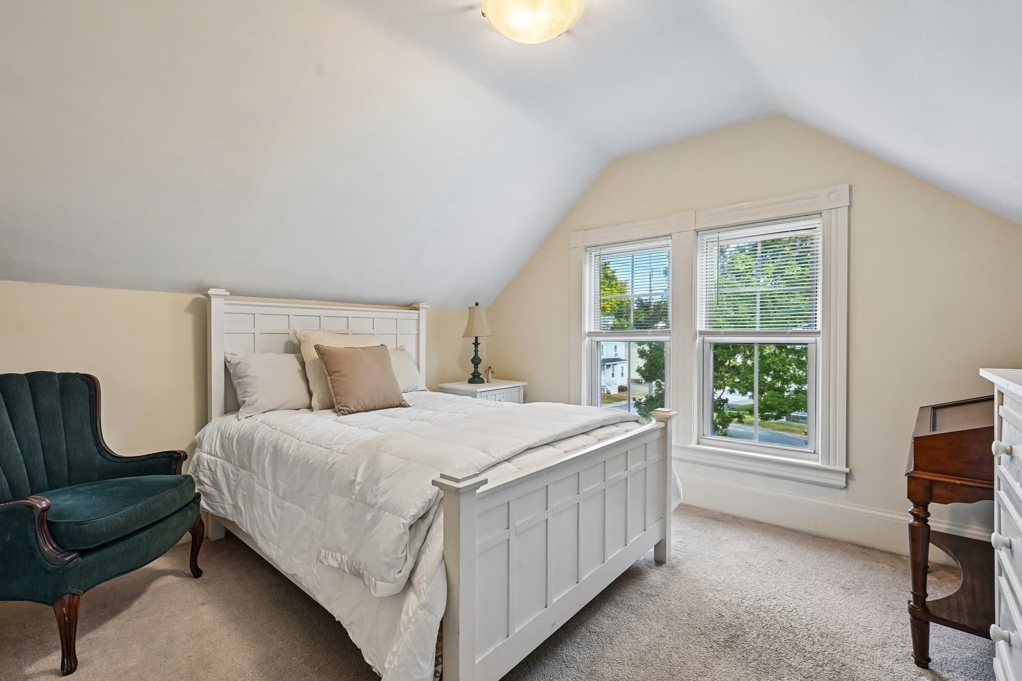 Single Family Residence at 18 Highland Ave, Chelmsford MA 01863, Chelmsford, photo 19 of 32