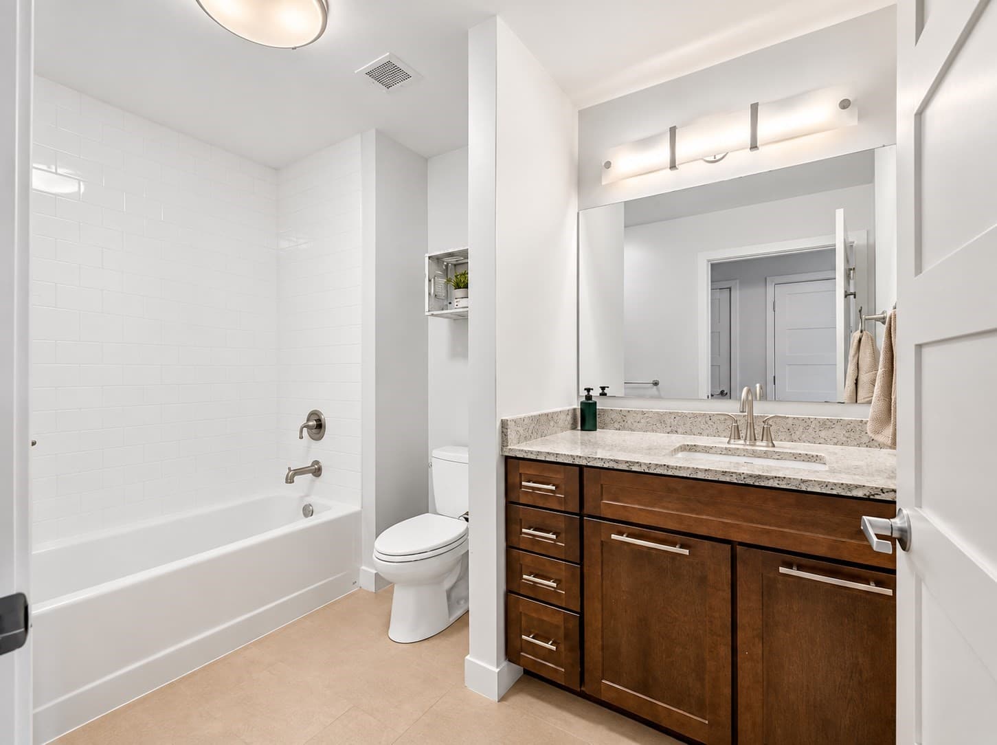 Condominium at 48 Water St # 405, Worcester MA 01604, Worcester, photo 7 of 19