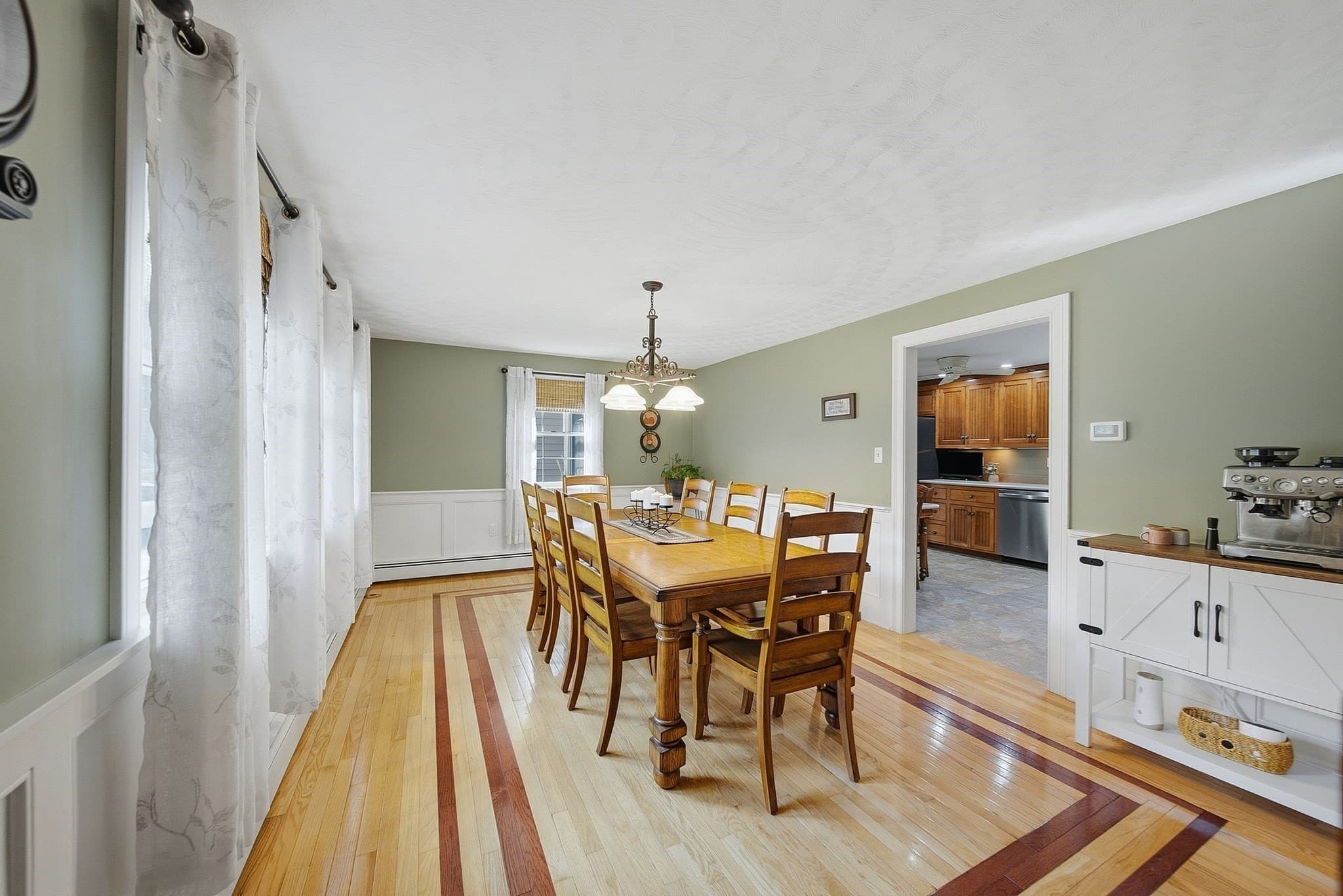 Single Family Residence at 80 Dodge Hill Rd, Sutton MA 01590, Sutton, photo 7 of 42