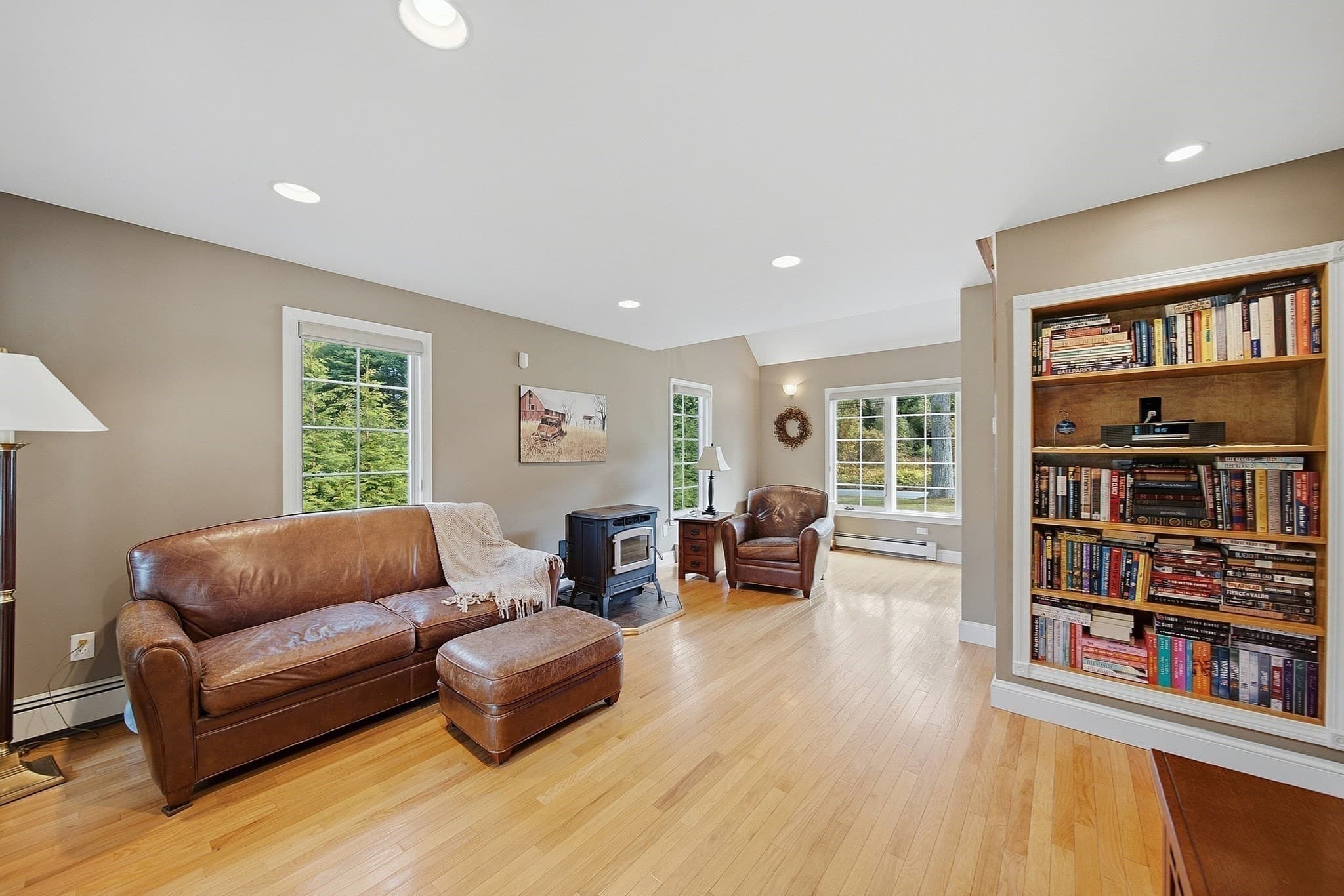 Single Family Residence at 80 Dodge Hill Rd, Sutton MA 01590, Sutton, photo 9 of 42