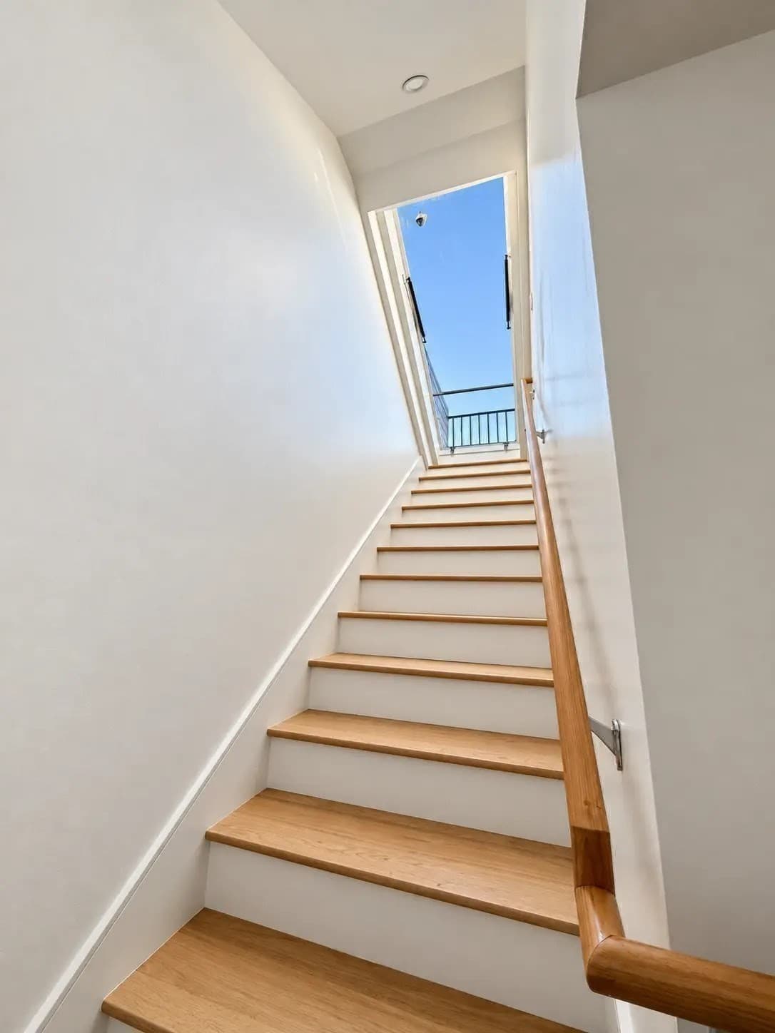 Condominium at 261 Princeton St # 302, Boston MA 02128, photo 19 of 32