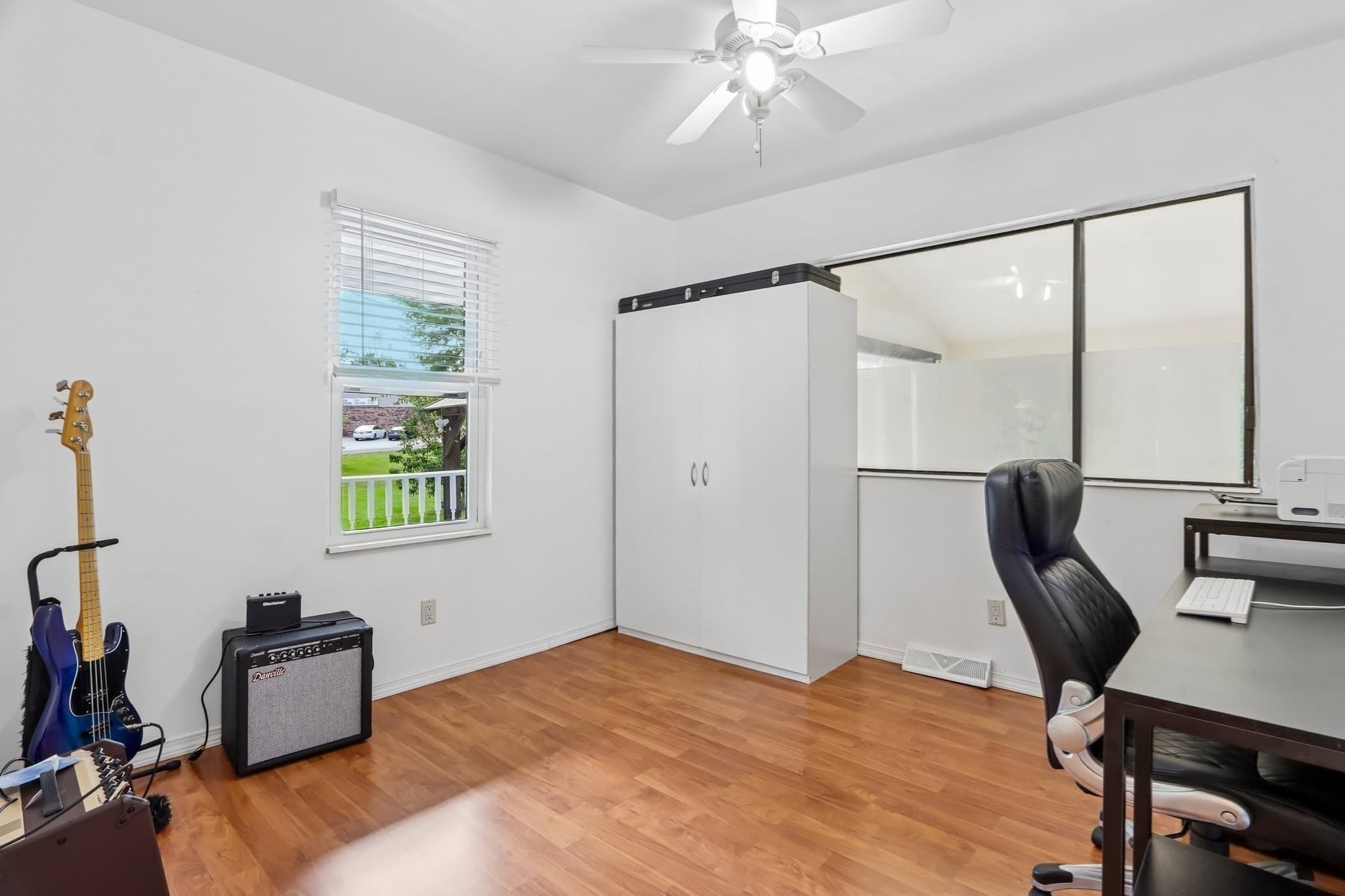 Single Family Residence at 31 Parham Rd, Tyngsborough MA 01879, Tyngsborough, photo 17 of 34