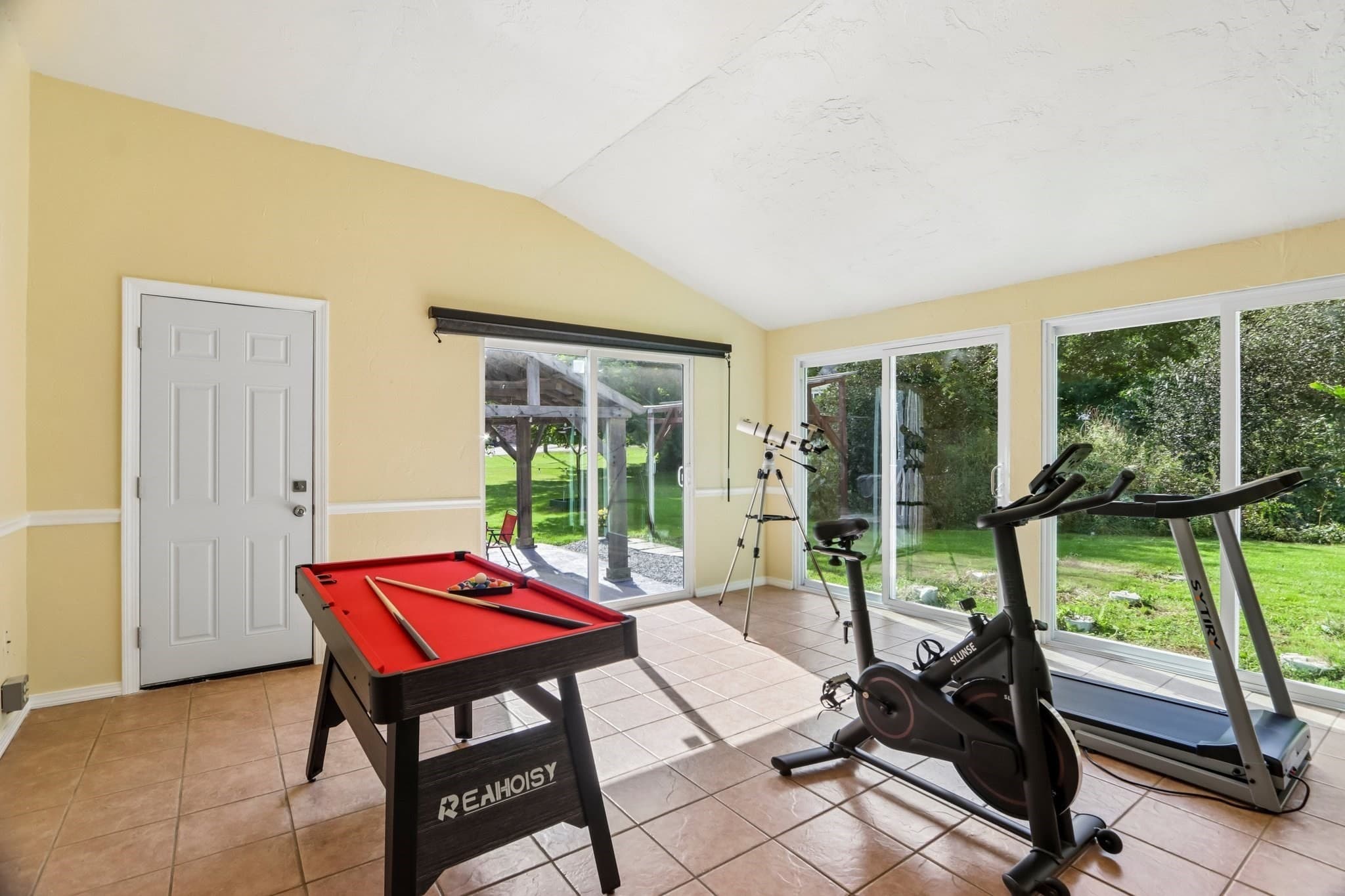 Single Family Residence at 31 Parham Rd, Tyngsborough MA 01879, Tyngsborough, photo 15 of 34
