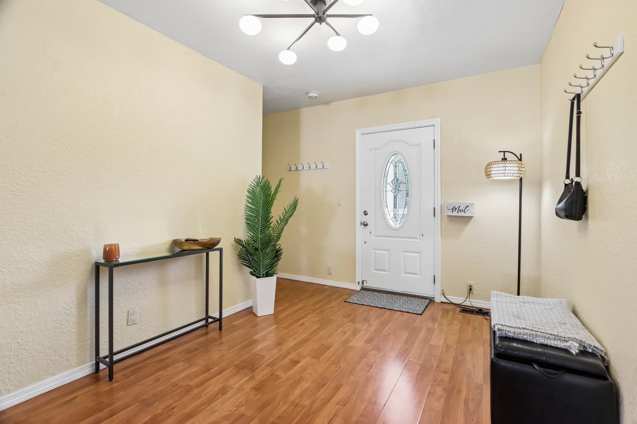Single Family Residence at 31 Parham Rd, Tyngsborough MA 01879, Tyngsborough, photo 4 of 34