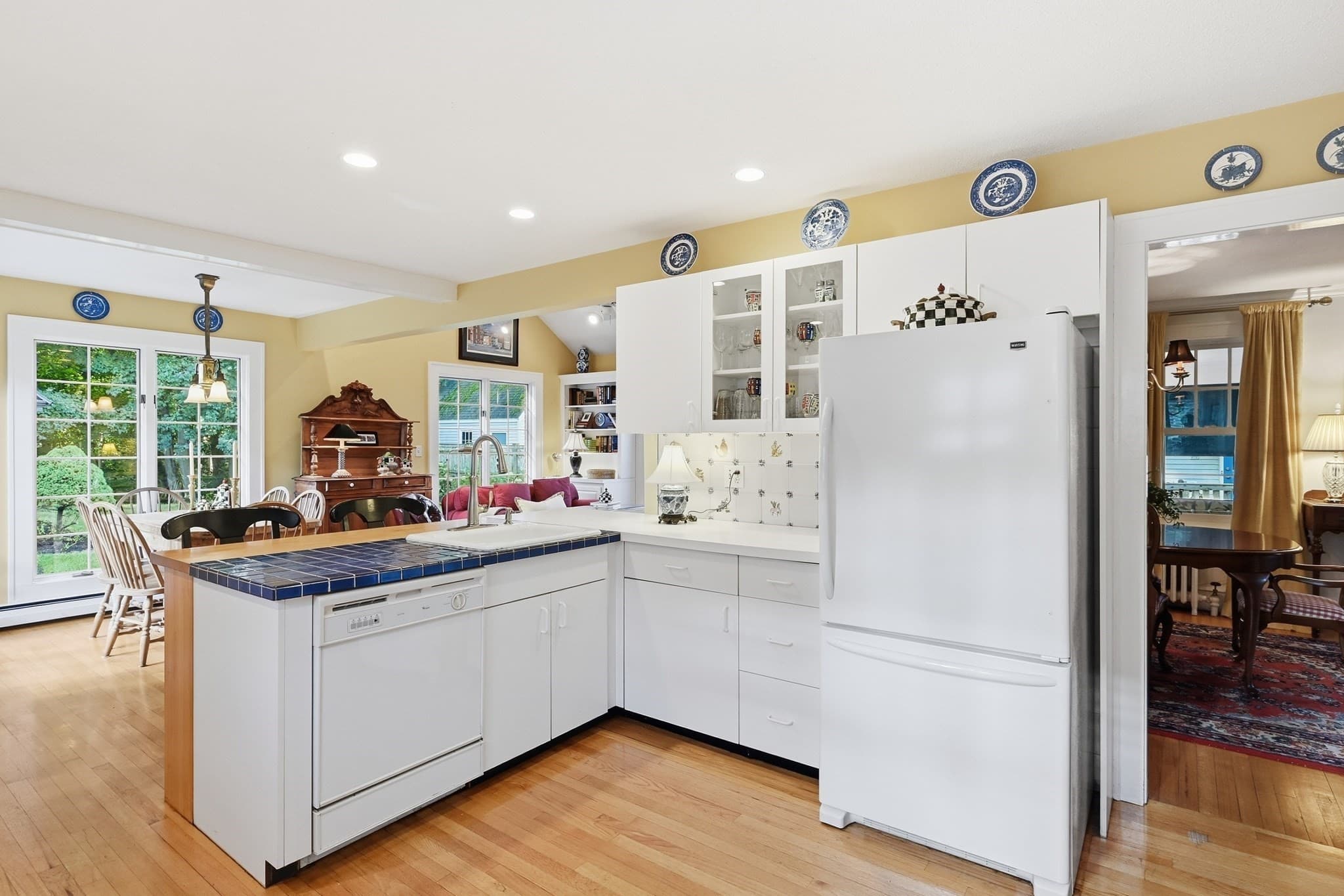 Single Family Residence at 131 Wenonah Rd, Longmeadow MA 01106, Longmeadow, photo 22 of 39