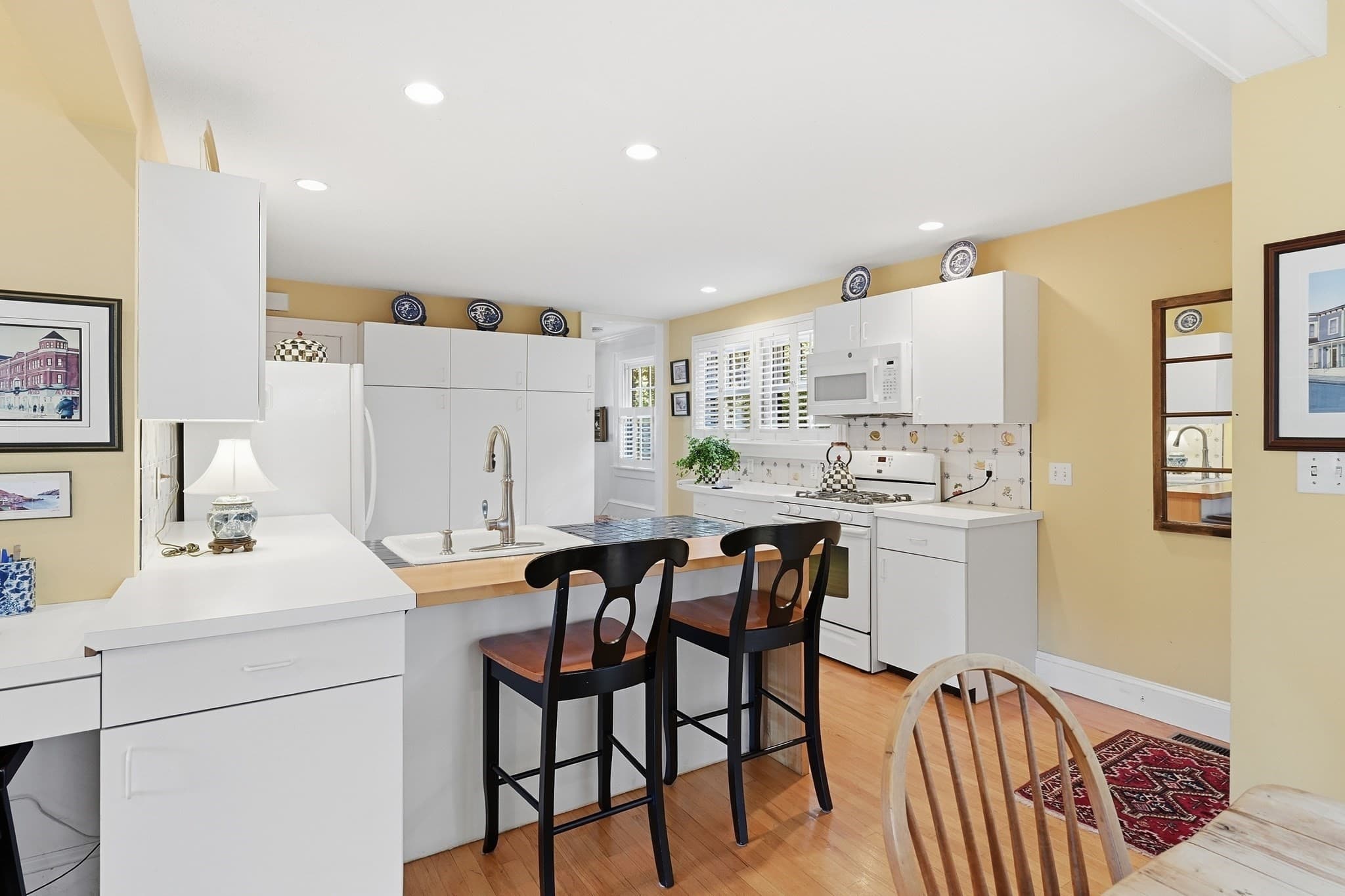 Single Family Residence at 131 Wenonah Rd, Longmeadow MA 01106, Longmeadow, photo 19 of 39