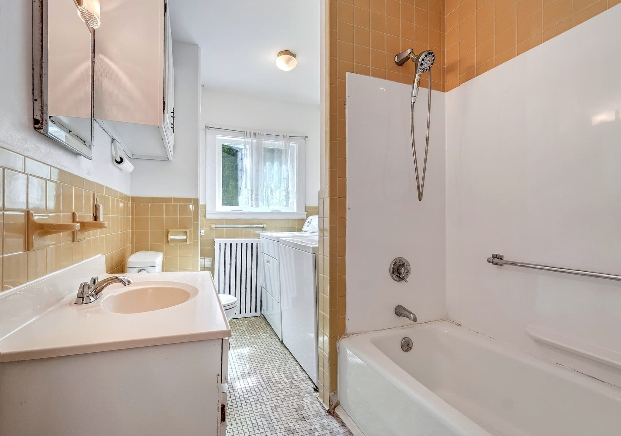 Single Family Residence at 25 Spring St, Foxboro MA 02035, Foxboro, photo 13 of 42