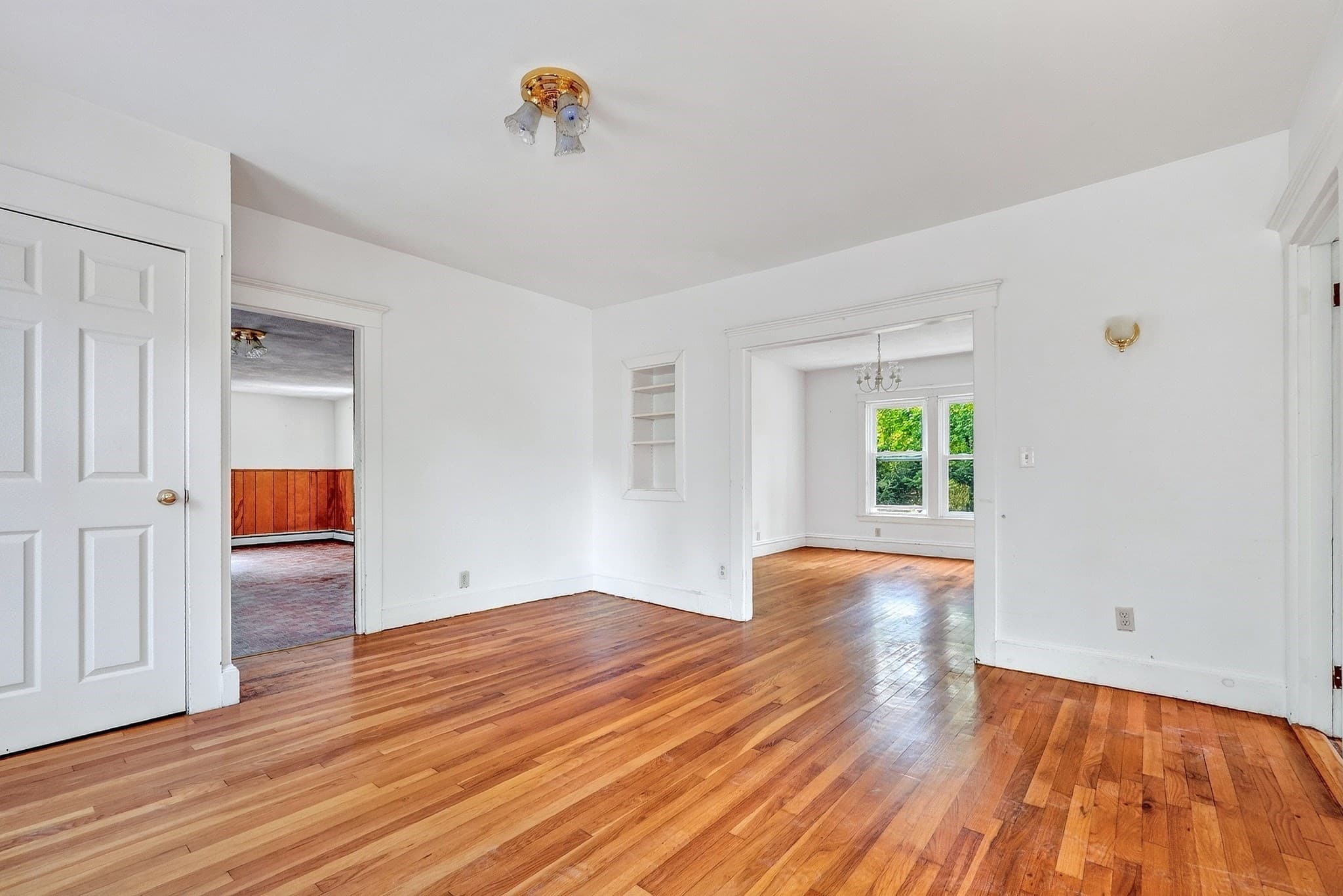 Single Family Residence at 25 Spring St, Foxboro MA 02035, Foxboro, photo 7 of 42