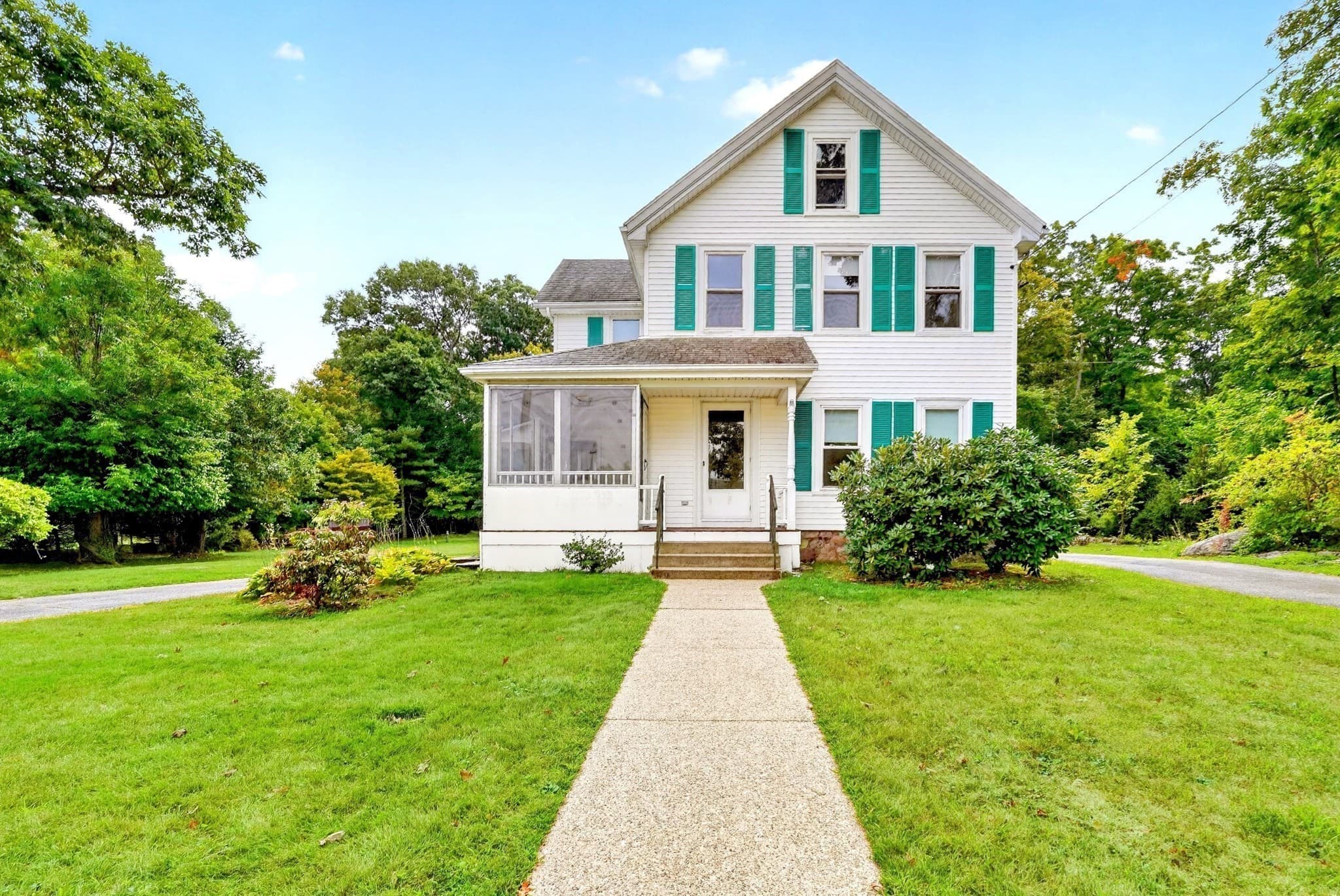 25 Spring St, Foxboro MA 02035