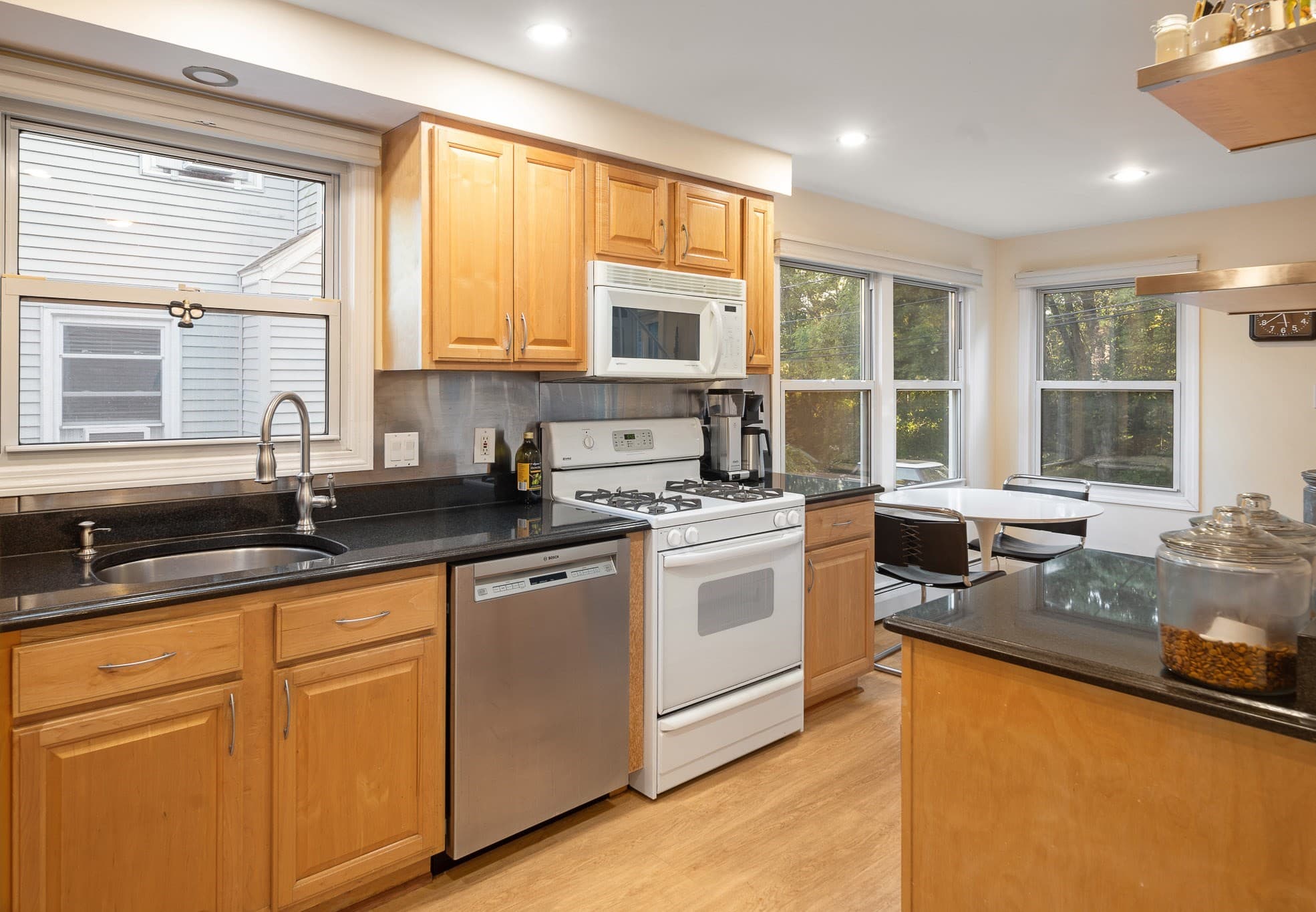 Condominium at 29 Pinecliff Road # 29, Boston MA 02132, Boston, photo 3 of 32