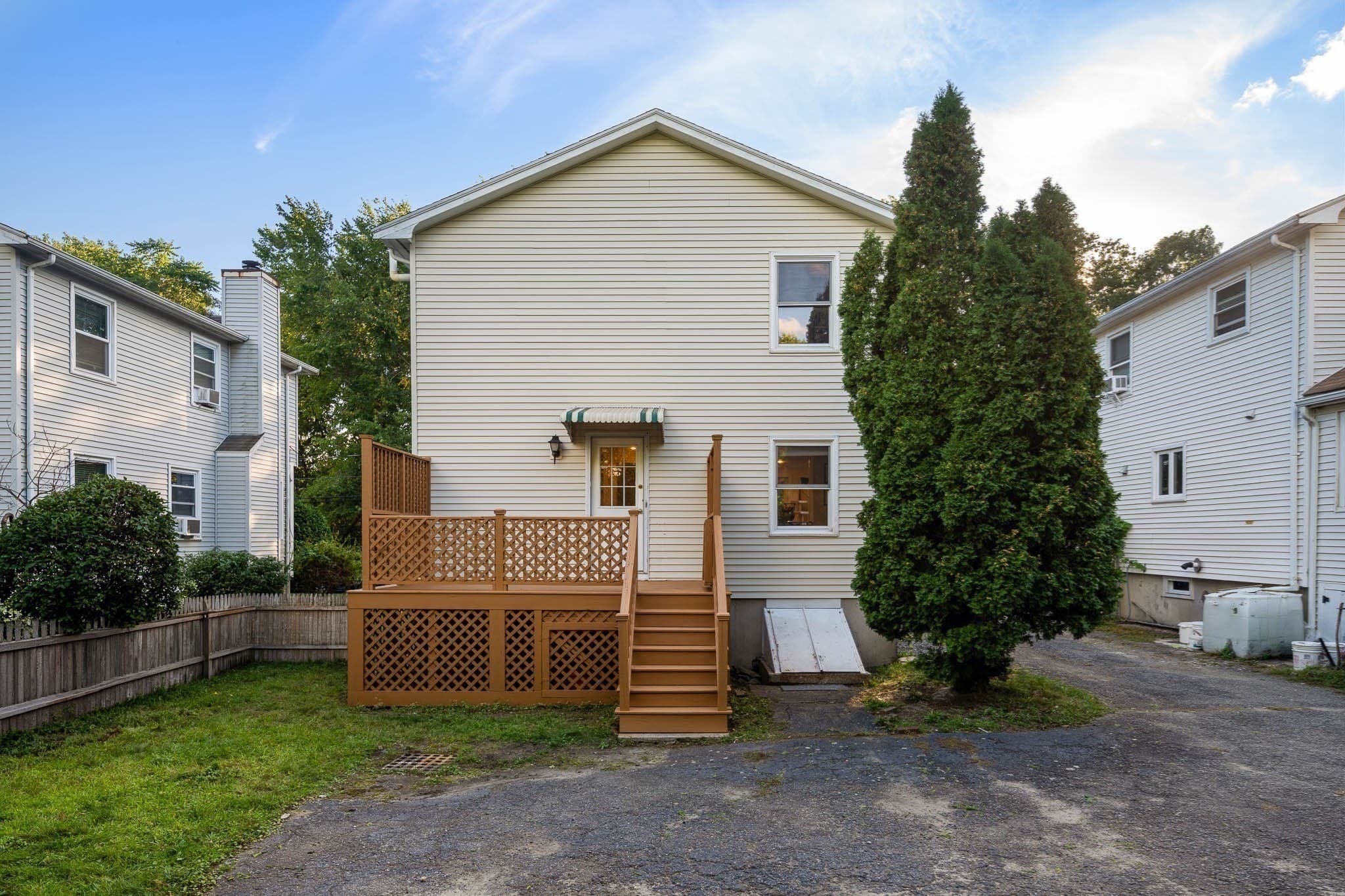 Condominium at 29 Pinecliff Road # 29, Boston MA 02132, Boston, photo 28 of 32