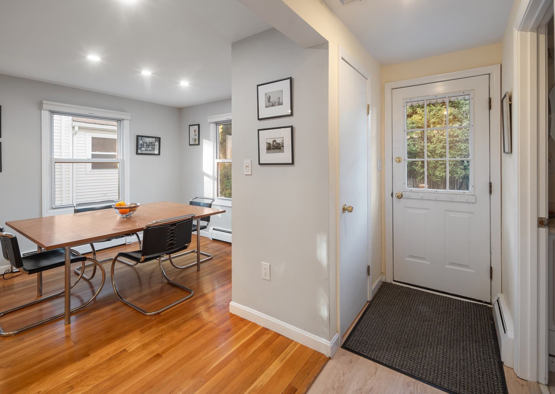 Condominium at 29 Pinecliff Road # 29, Boston MA 02132, Boston, photo 11 of 32