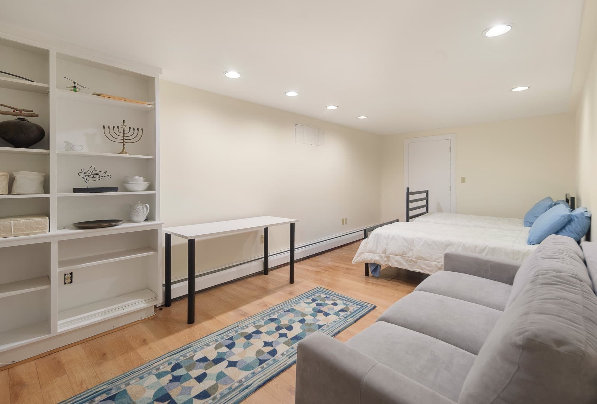 Condominium at 29 Pinecliff Road # 29, Boston MA 02132, Boston, photo 25 of 32
