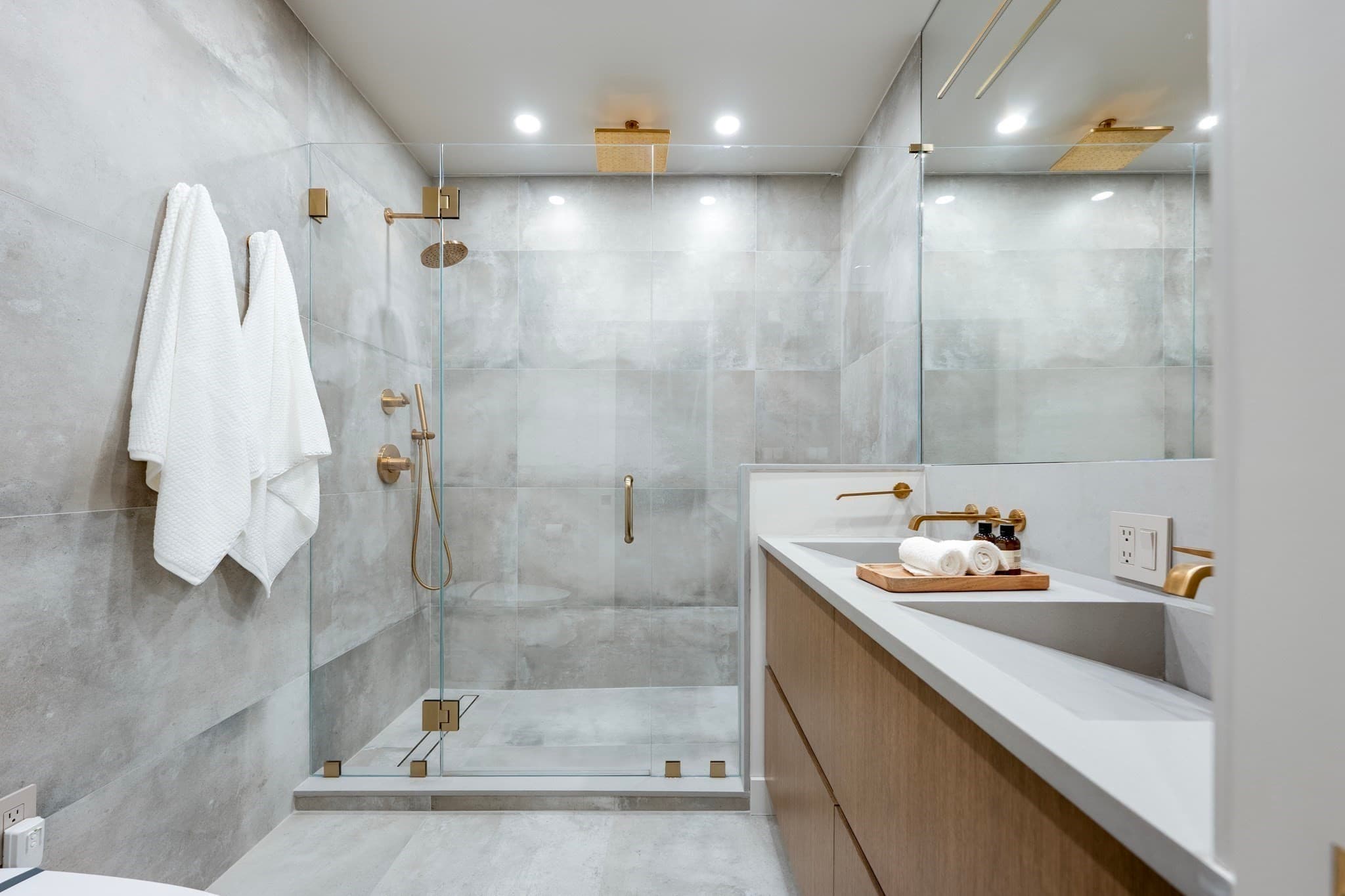 Condominium at 298 Columbus Ave # 3, Boston MA 02116, Boston, photo 31 of 33