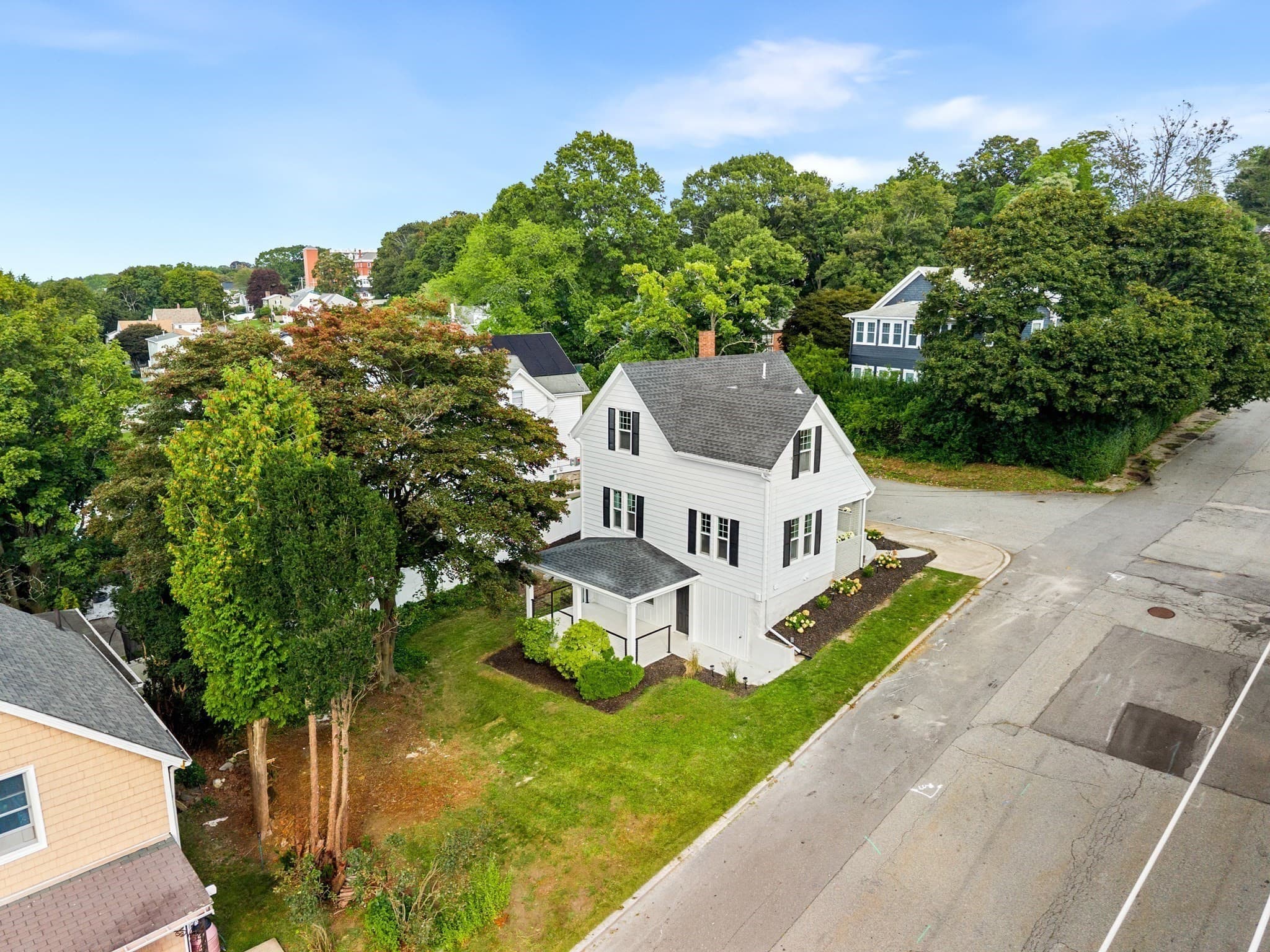 Single Family Residence at 256 Weetamoe St., Fall River MA 02720, Fall River, photo 42 of 42