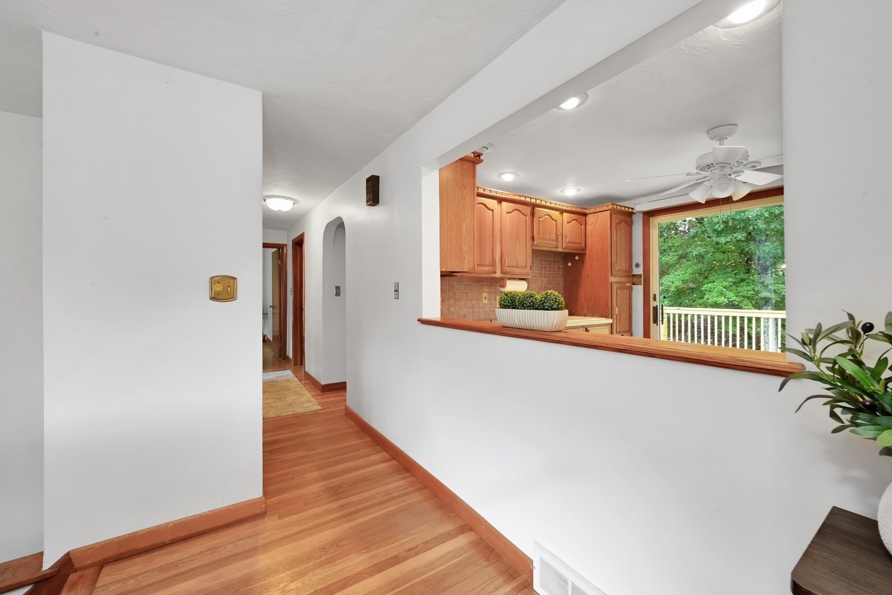Single Family Residence at 132 Forest St, Weymouth MA 02190, Weymouth, photo 10 of 28