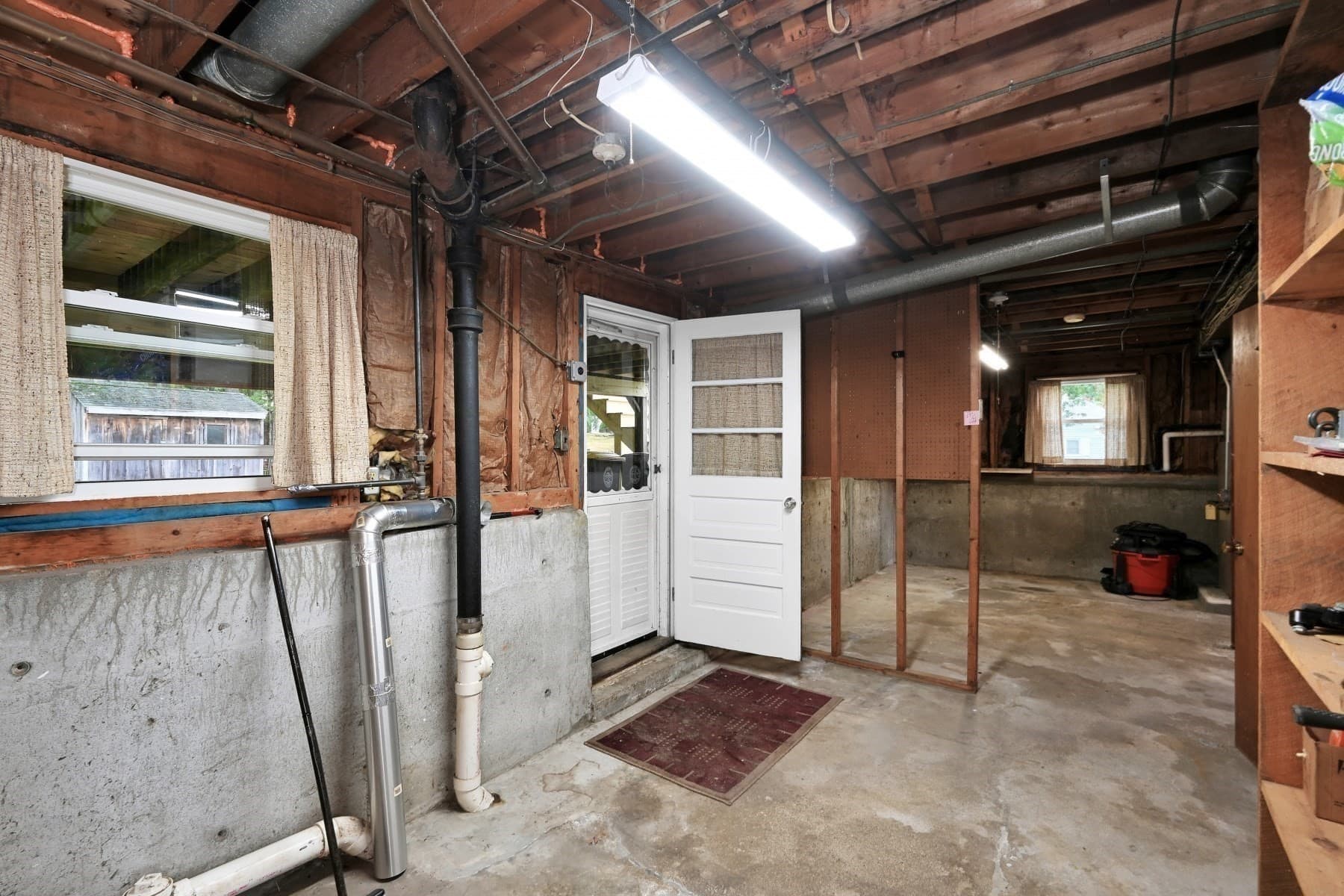 Single Family Residence at 132 Forest St, Weymouth MA 02190, Weymouth, photo 25 of 28