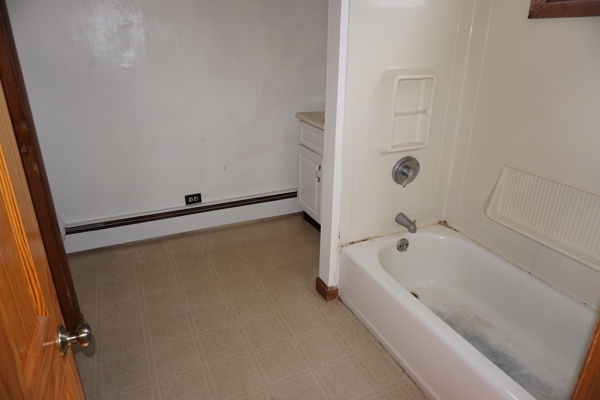Single Family Residence at 59 Lake View Ave, West Brookfield MA 01585, West Brookfield, photo 13 of 17