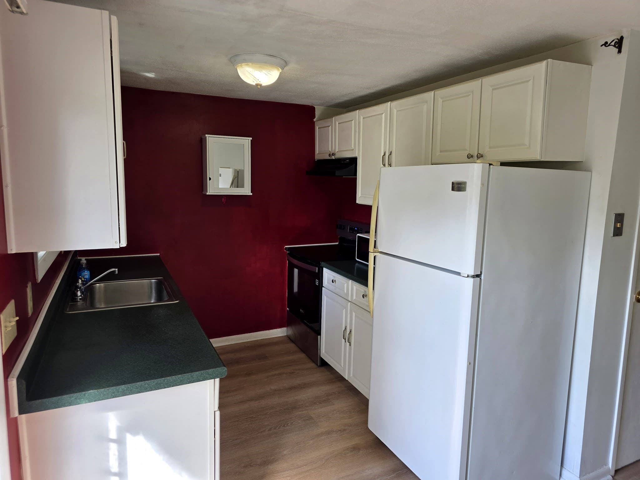 Condominium at 2 Princeton Ter # 2, Greenfield MA 01301, Greenfield, photo 6 of 27
