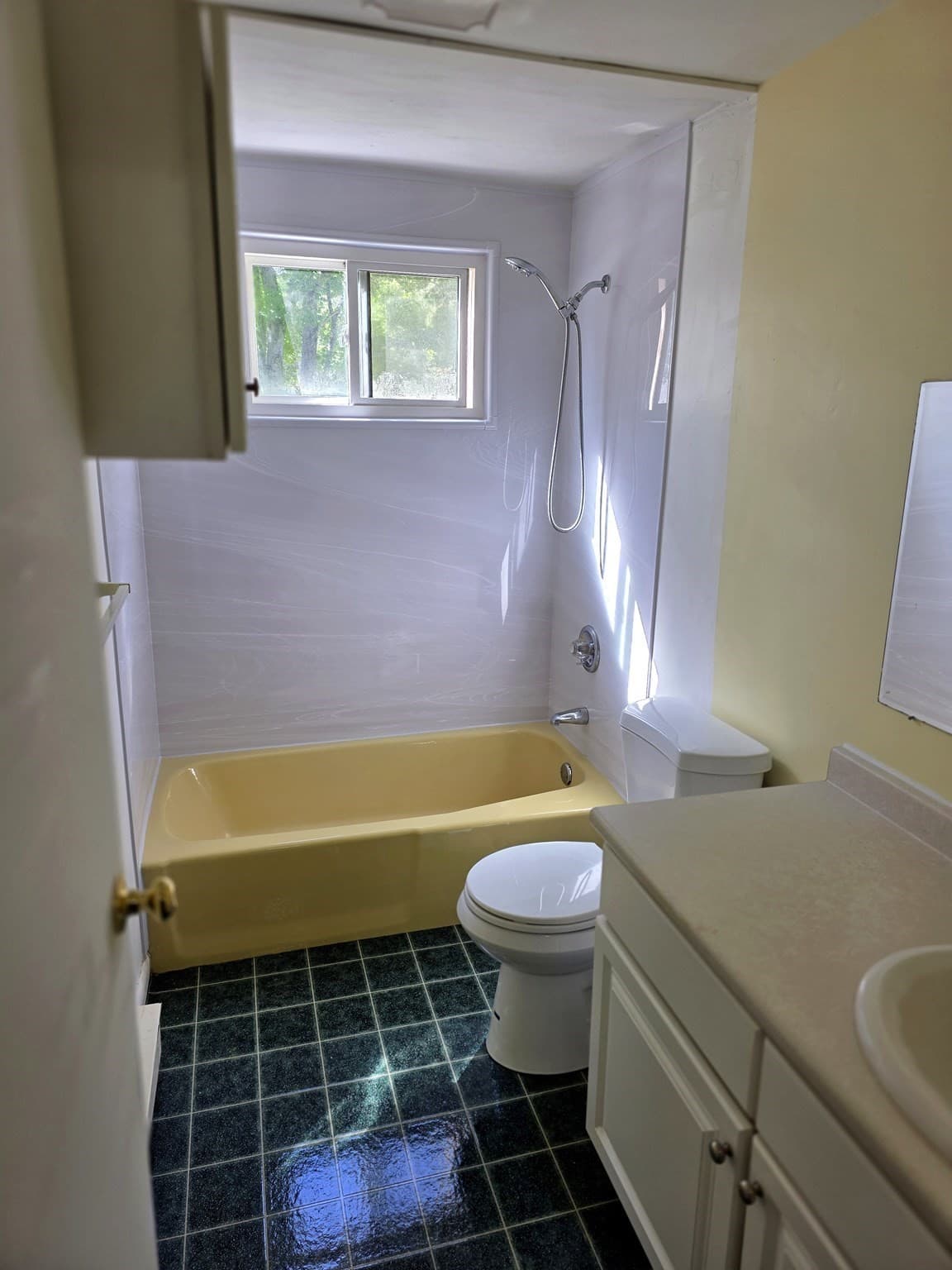 Condominium at 2 Princeton Ter # 2, Greenfield MA 01301, Greenfield, photo 14 of 27