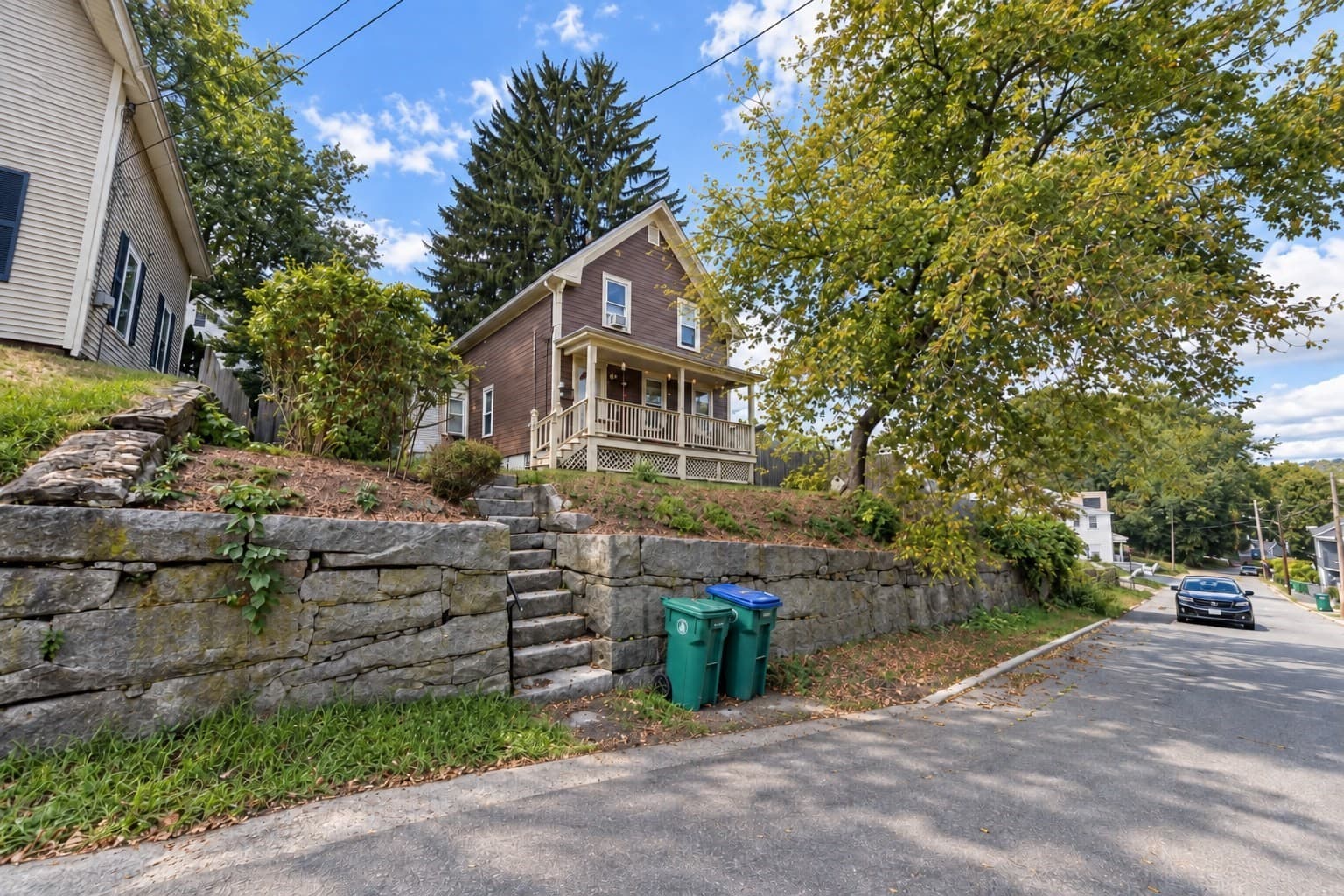 64 Albee St, Fitchburg MA 01420