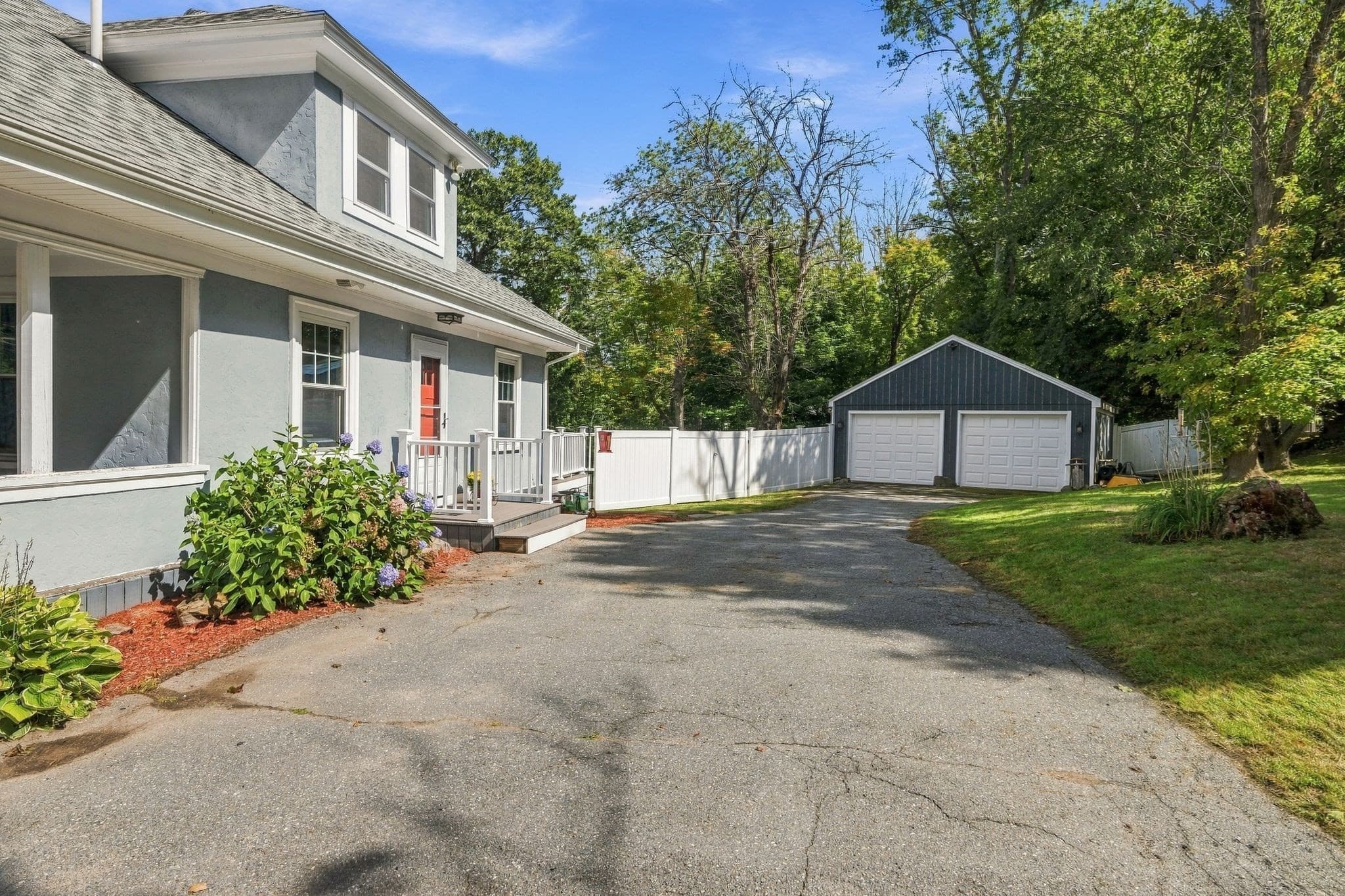 Single Family Residence at 30 Alton Ave, Haverhill MA 01835, Haverhill, photo 3 of 40