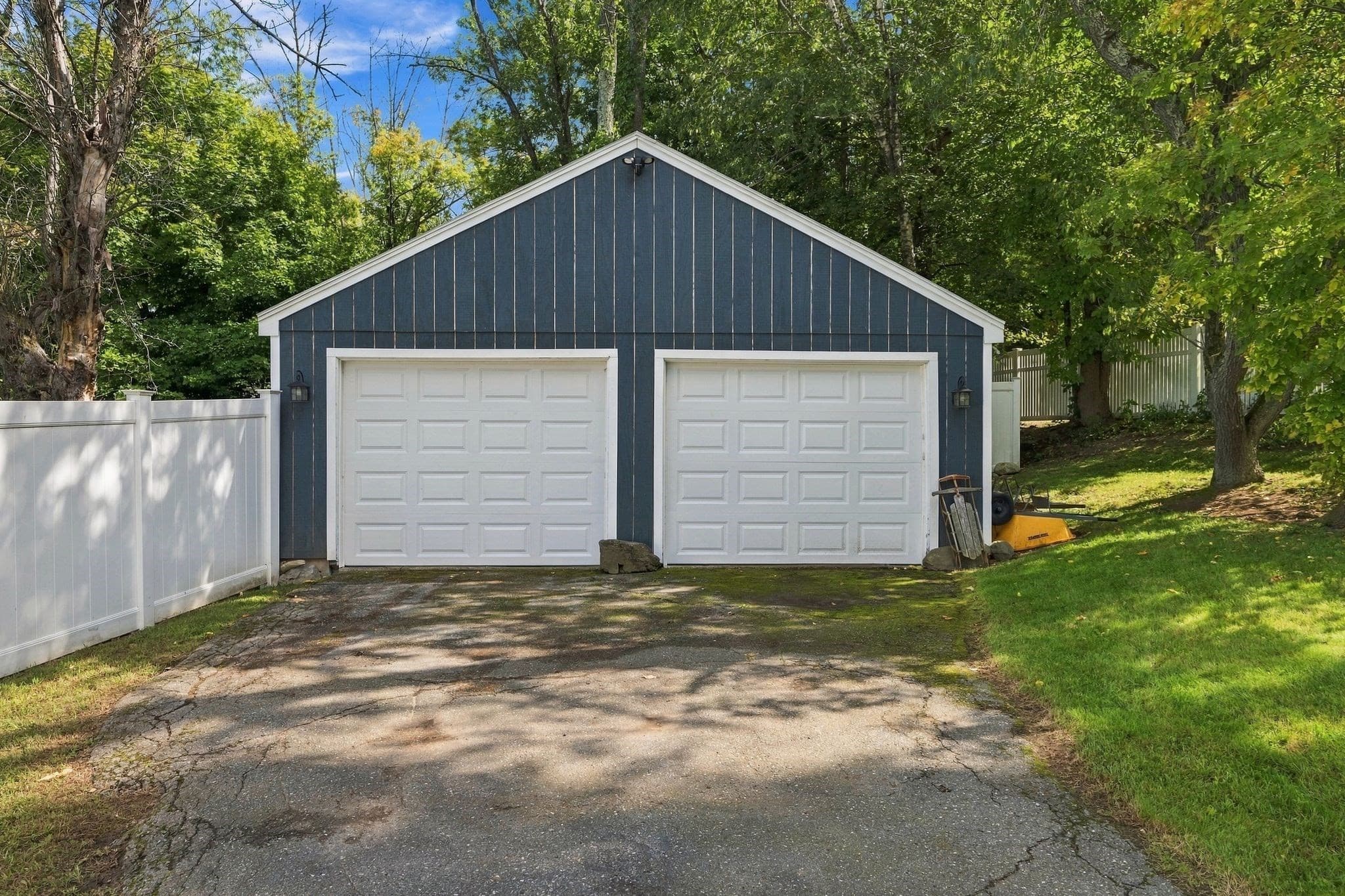 Single Family Residence at 30 Alton Ave, Haverhill MA 01835, Haverhill, photo 5 of 40