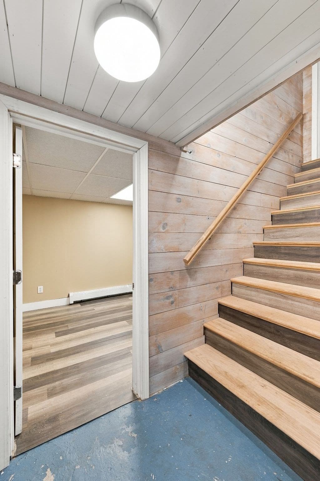Single Family Residence at 30 Alton Ave, Haverhill MA 01835, Haverhill, photo 30 of 40