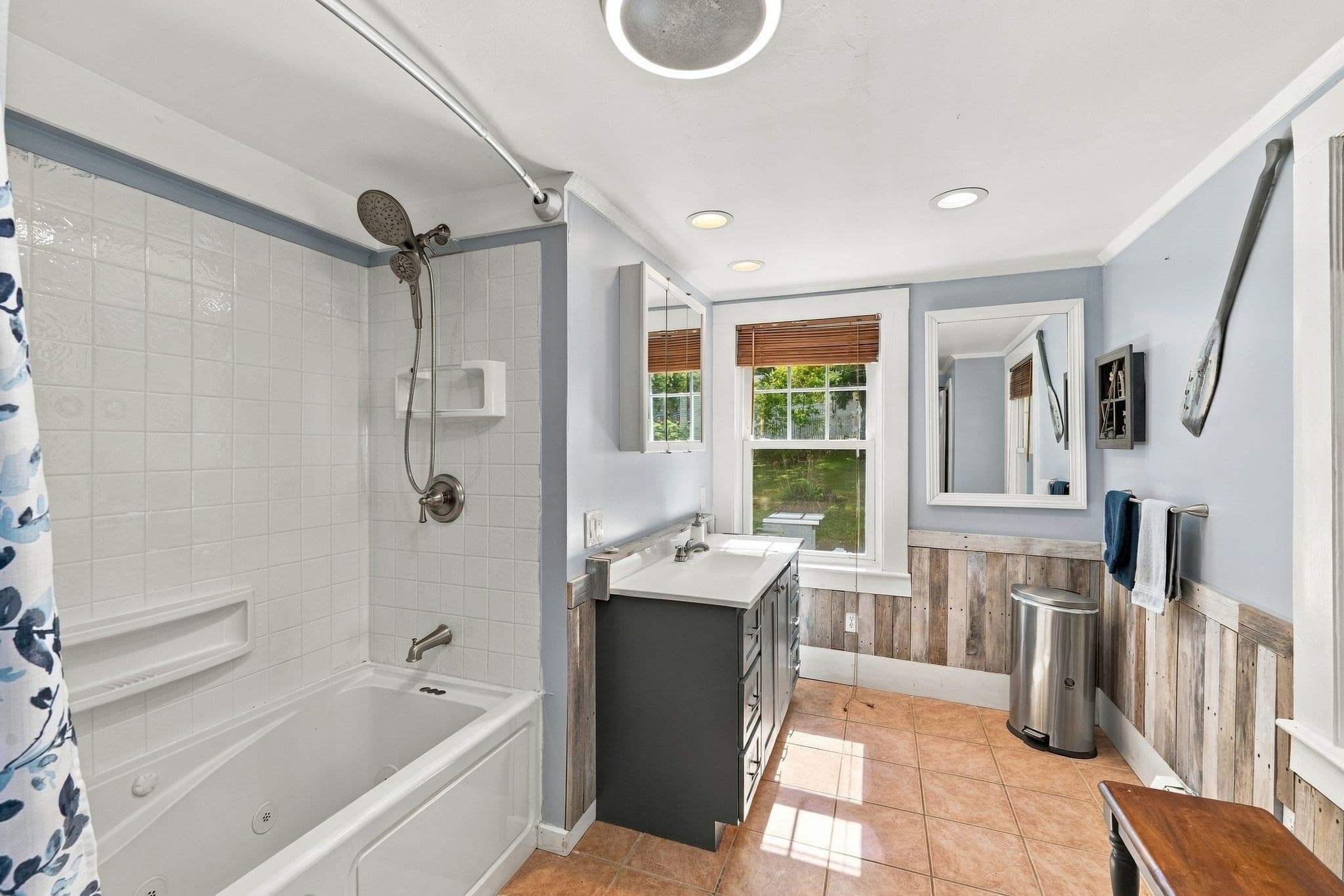 Single Family Residence at 30 Alton Ave, Haverhill MA 01835, Haverhill, photo 18 of 40