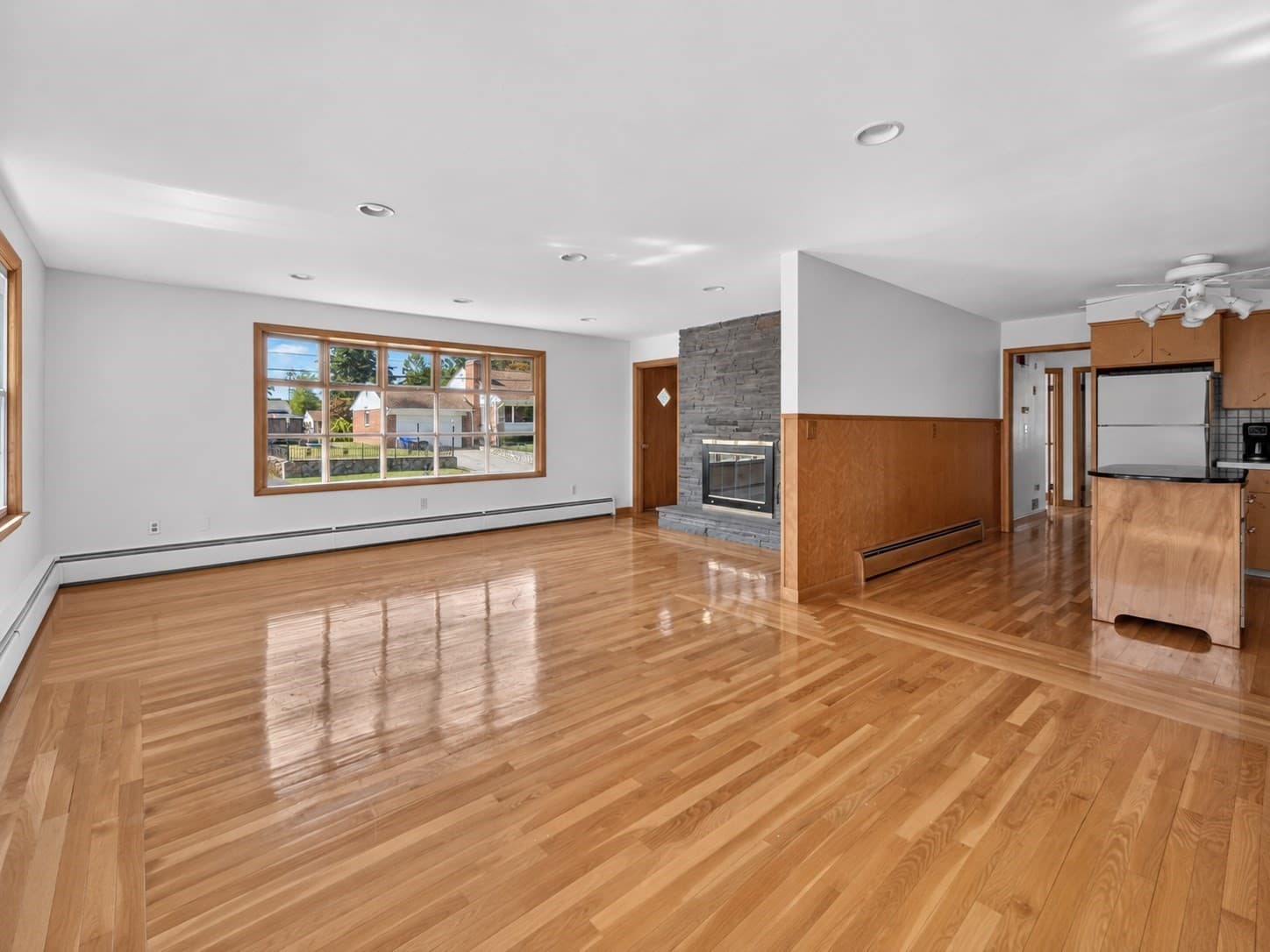 Single Family Residence at 120 Homewood Ave, North Providence RI 02911, North Providence, photo 4 of 42