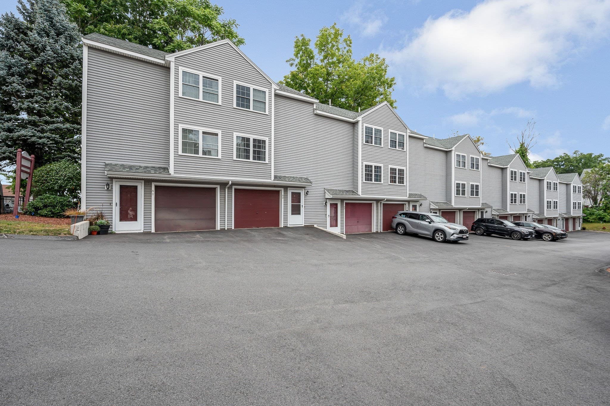Condominium at 80 Smith Street # 3A, Lowell MA 01851, Lowell, photo 24 of 27