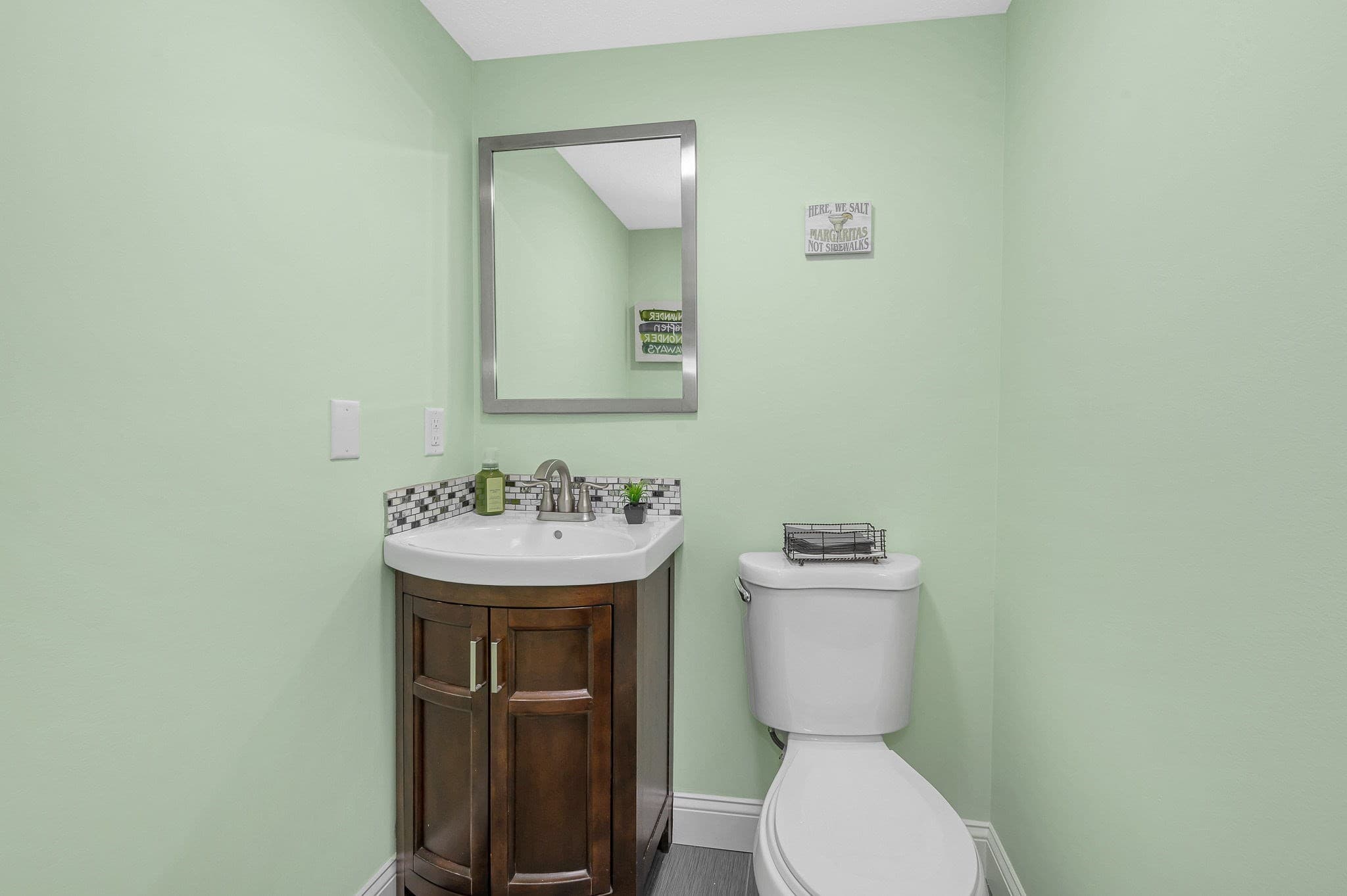 Condominium at 80 Smith Street # 3A, Lowell MA 01851, Lowell, photo 11 of 27