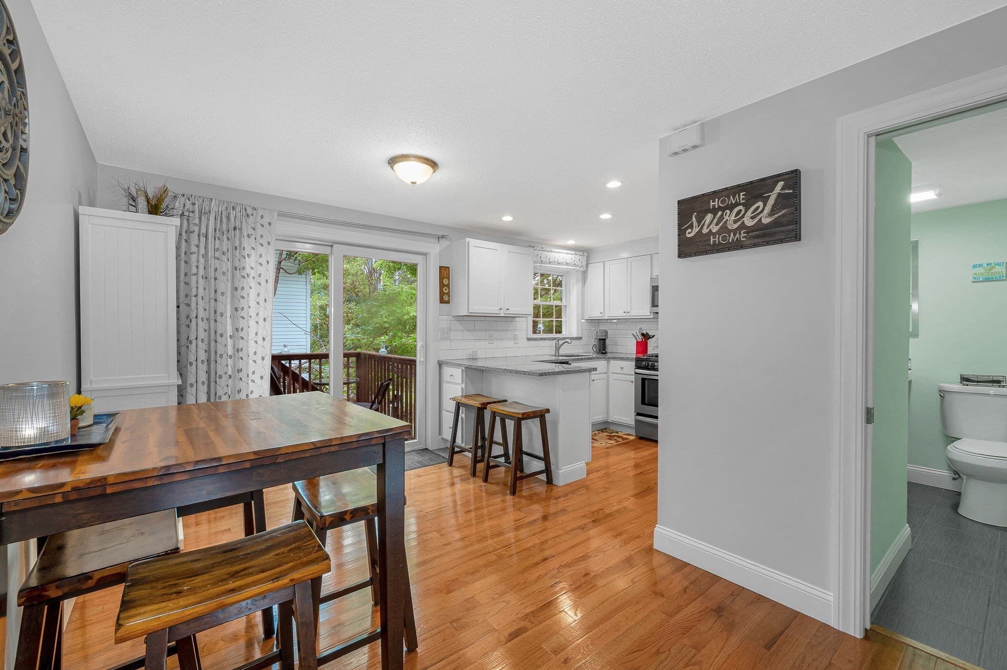 Condominium at 80 Smith Street # 3A, Lowell MA 01851, Lowell, photo 4 of 27