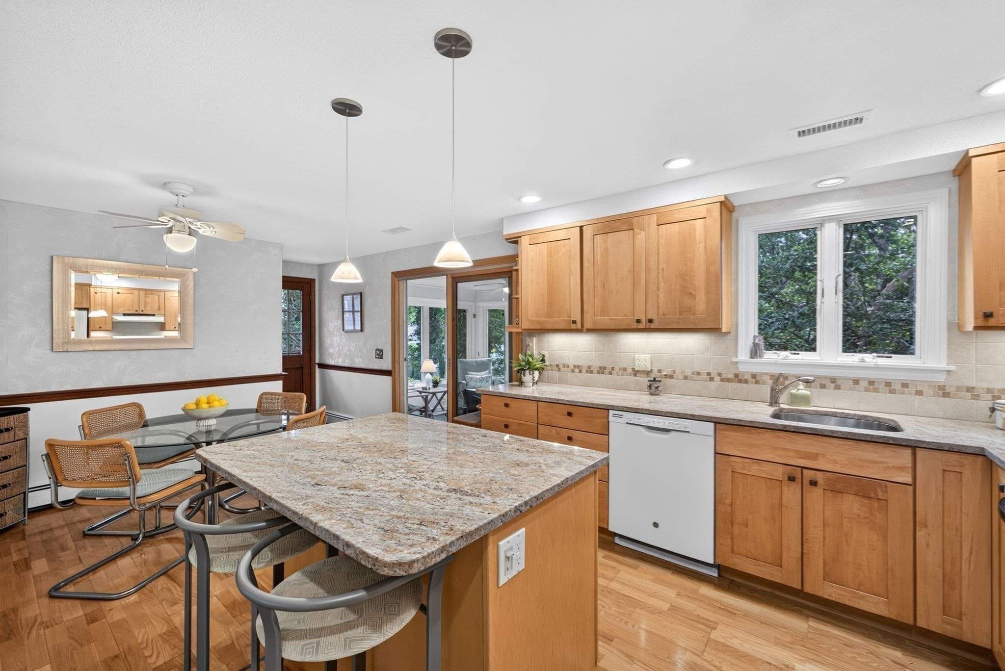 Single Family Residence at 39 Lakewood Drive, Harwich MA 02645, Harwich, photo 10 of 32