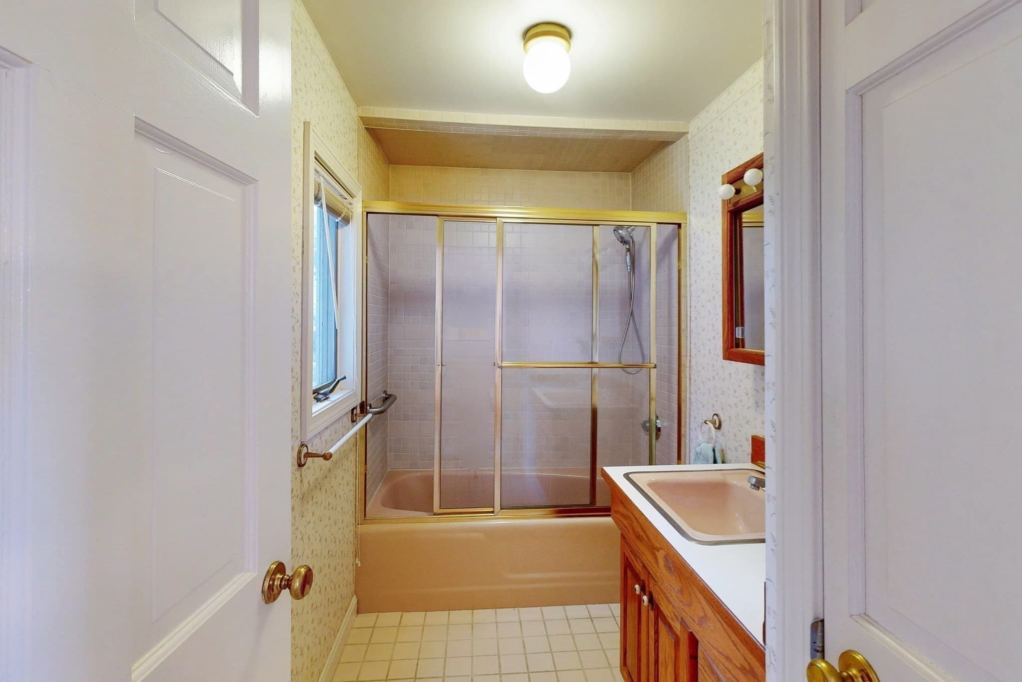 Single Family Residence at 12 Downey Pl, Hopkinton MA 01748, Hopkinton, photo 20 of 42