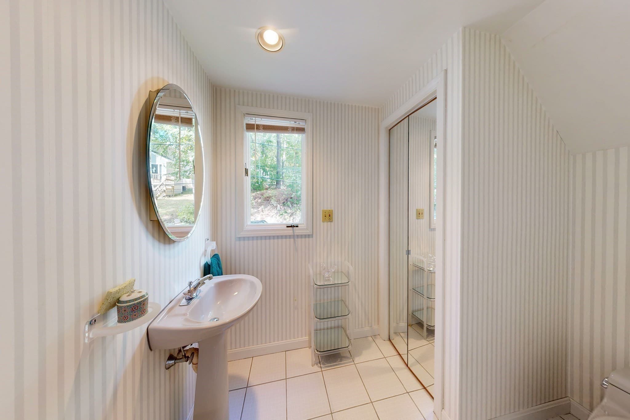 Single Family Residence at 12 Downey Pl, Hopkinton MA 01748, Hopkinton, photo 15 of 42