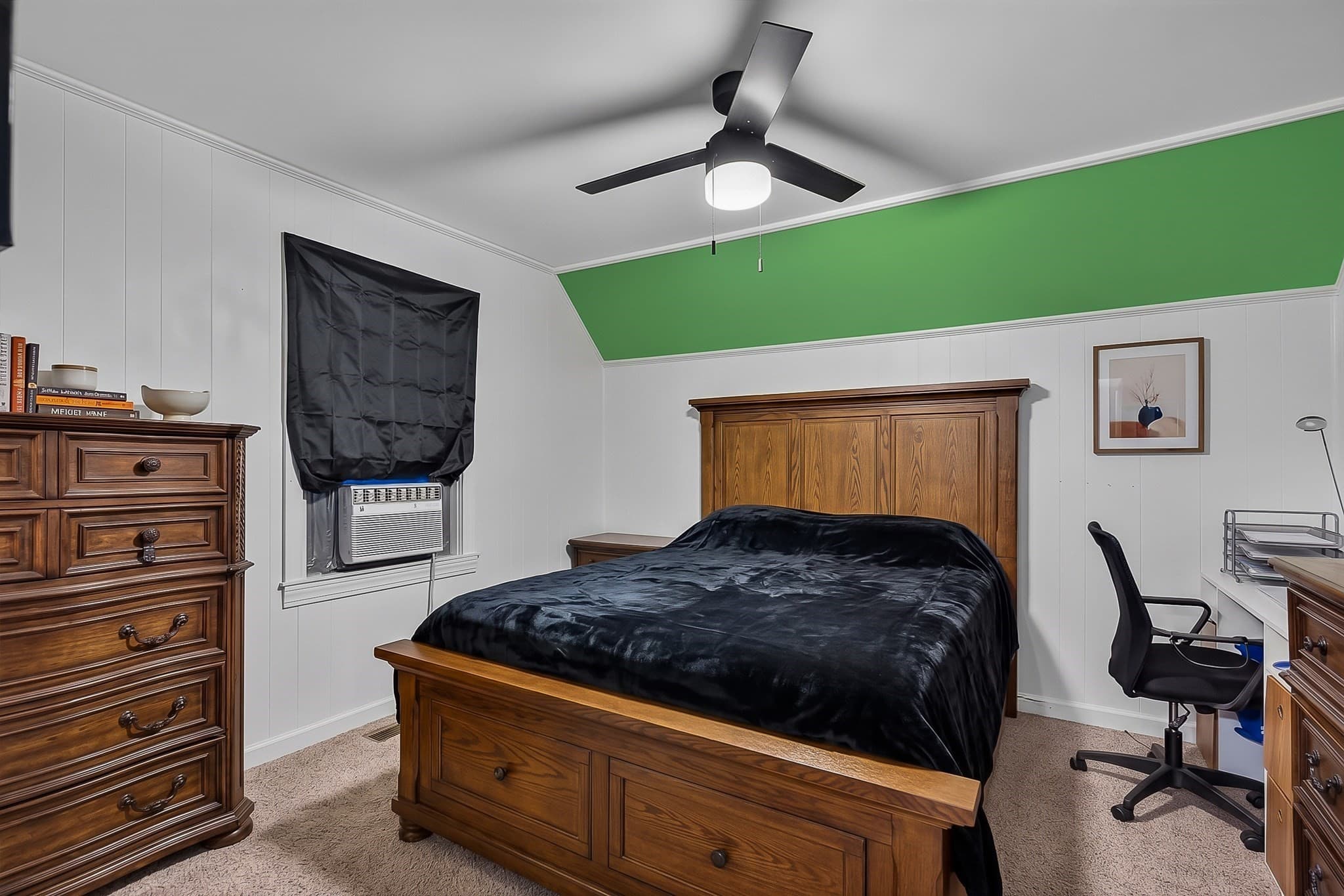 Single Family Residence at 31 Johnson St, Leominster MA 01453, Leominster, photo 13 of 31