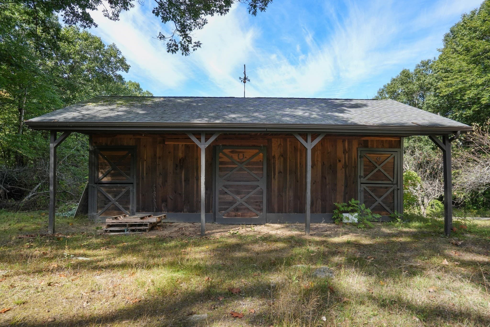 Single Family Residence at 86 Breakneck Rd, Sturbridge MA 01566, Sturbridge, photo 3 of 40