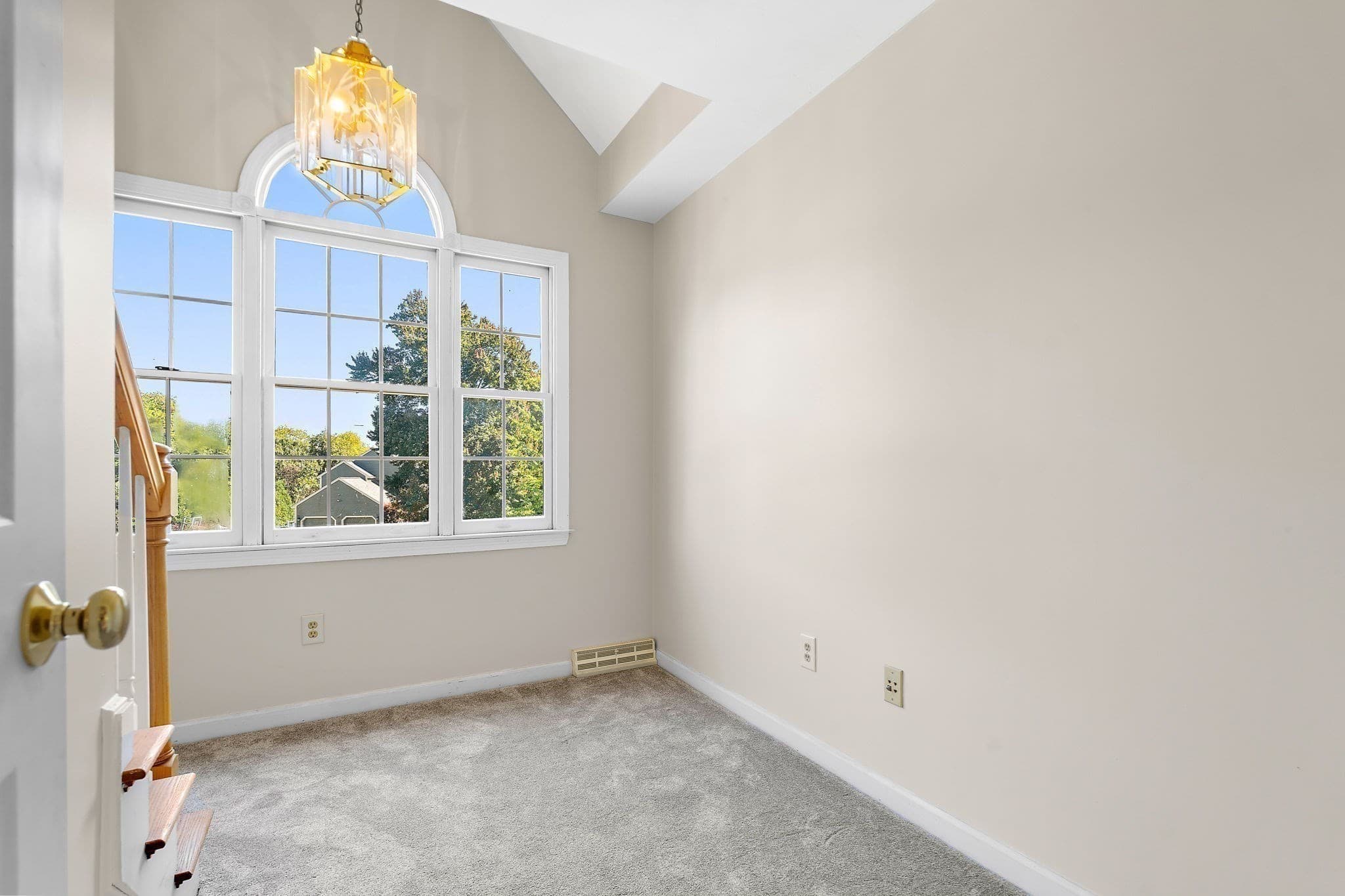 Single Family Residence at 28 Farmington Drive, Shrewsbury MA 01545, Shrewsbury, photo 28 of 41