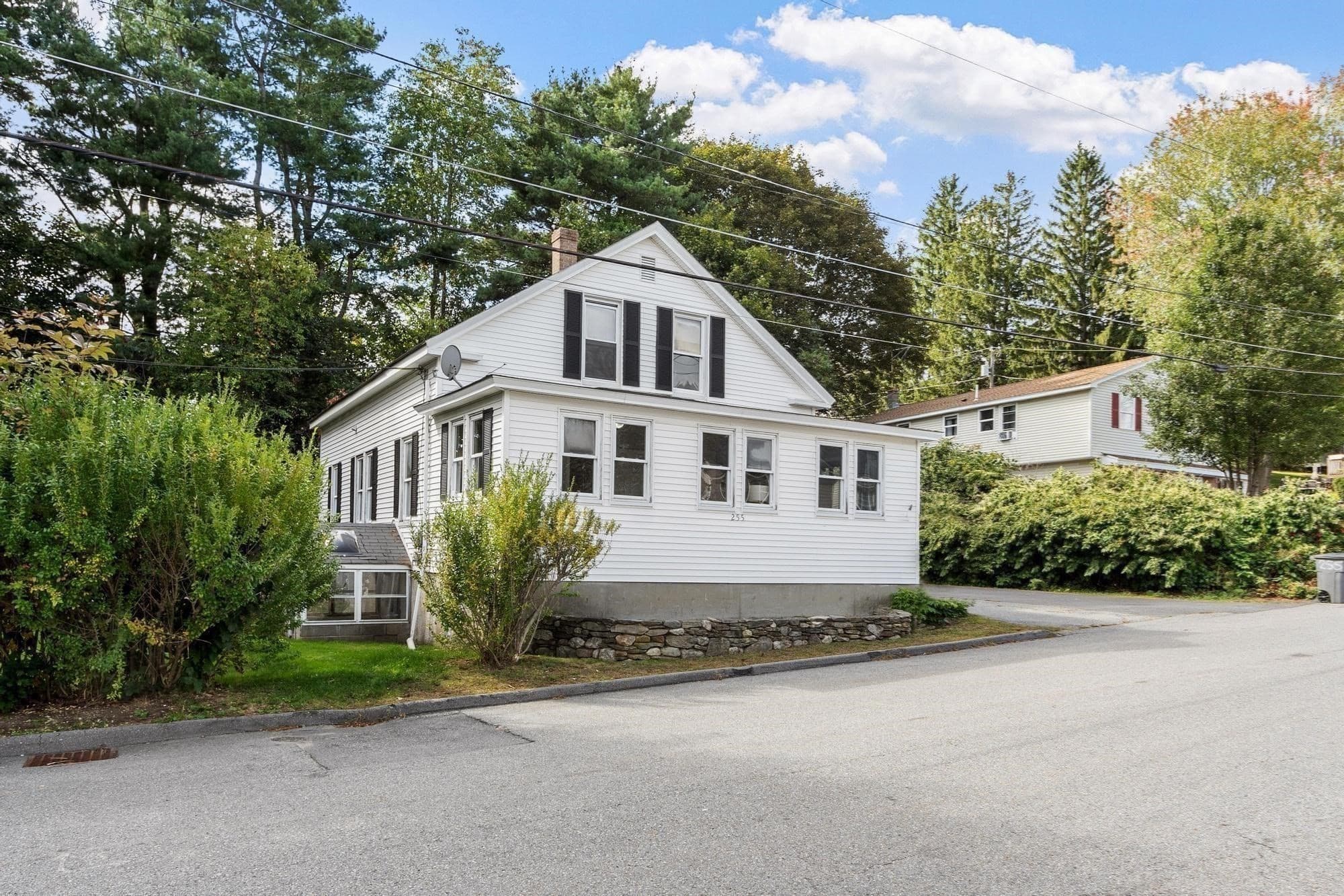 2 Family - 2 Units Up/Down at 255 Greenwood St, Gardner MA 01440, Gardner, photo 29 of 33