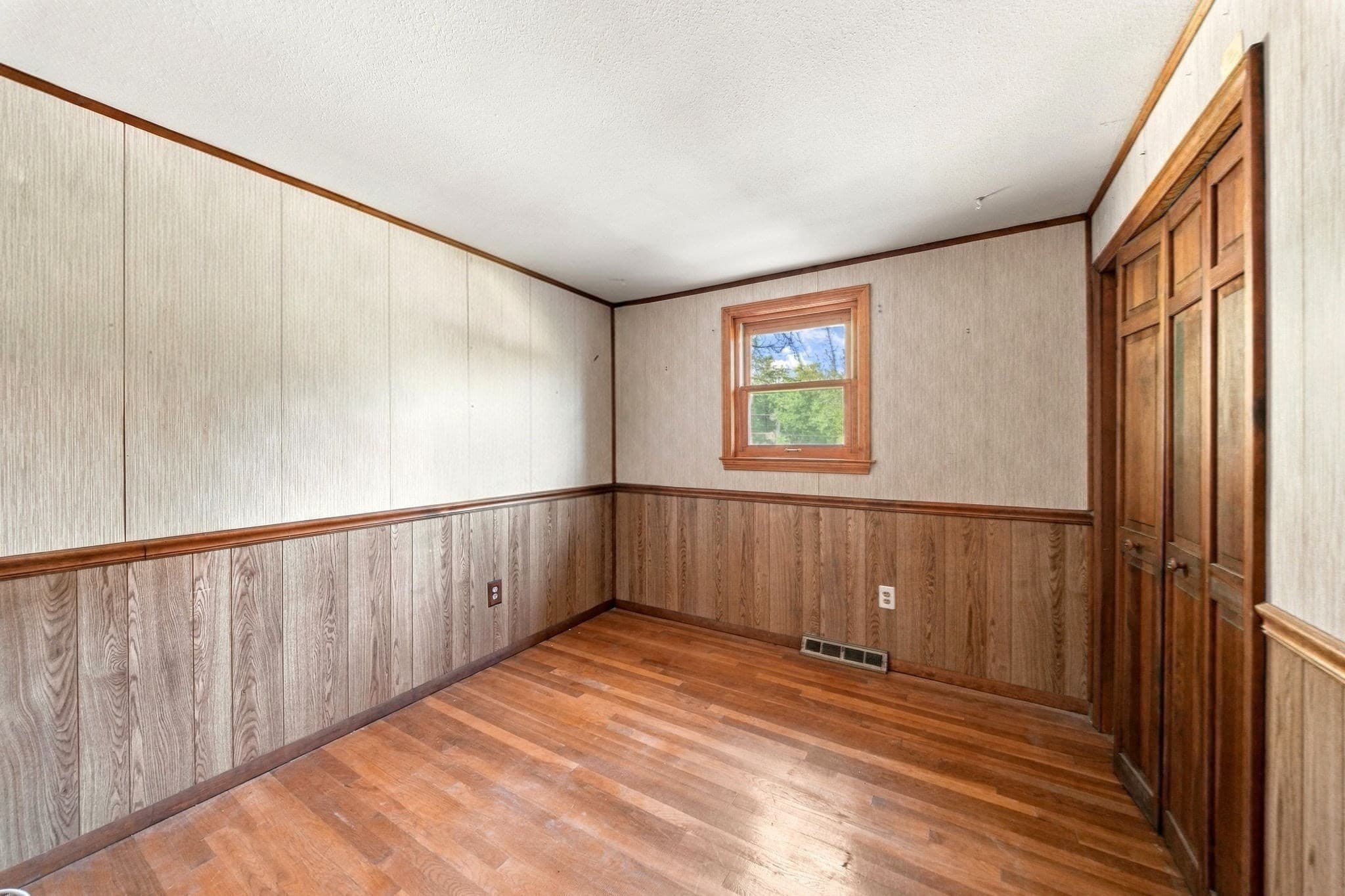 Single Family Residence at 7 Olde Farm Rd, Easton MA 02375, Easton, photo 18 of 35