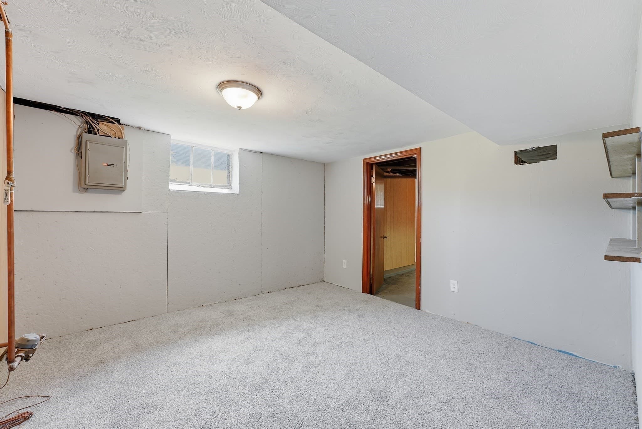 Single Family Residence at 78 Wollaston St, Springfield MA 01119, Springfield, photo 29 of 36