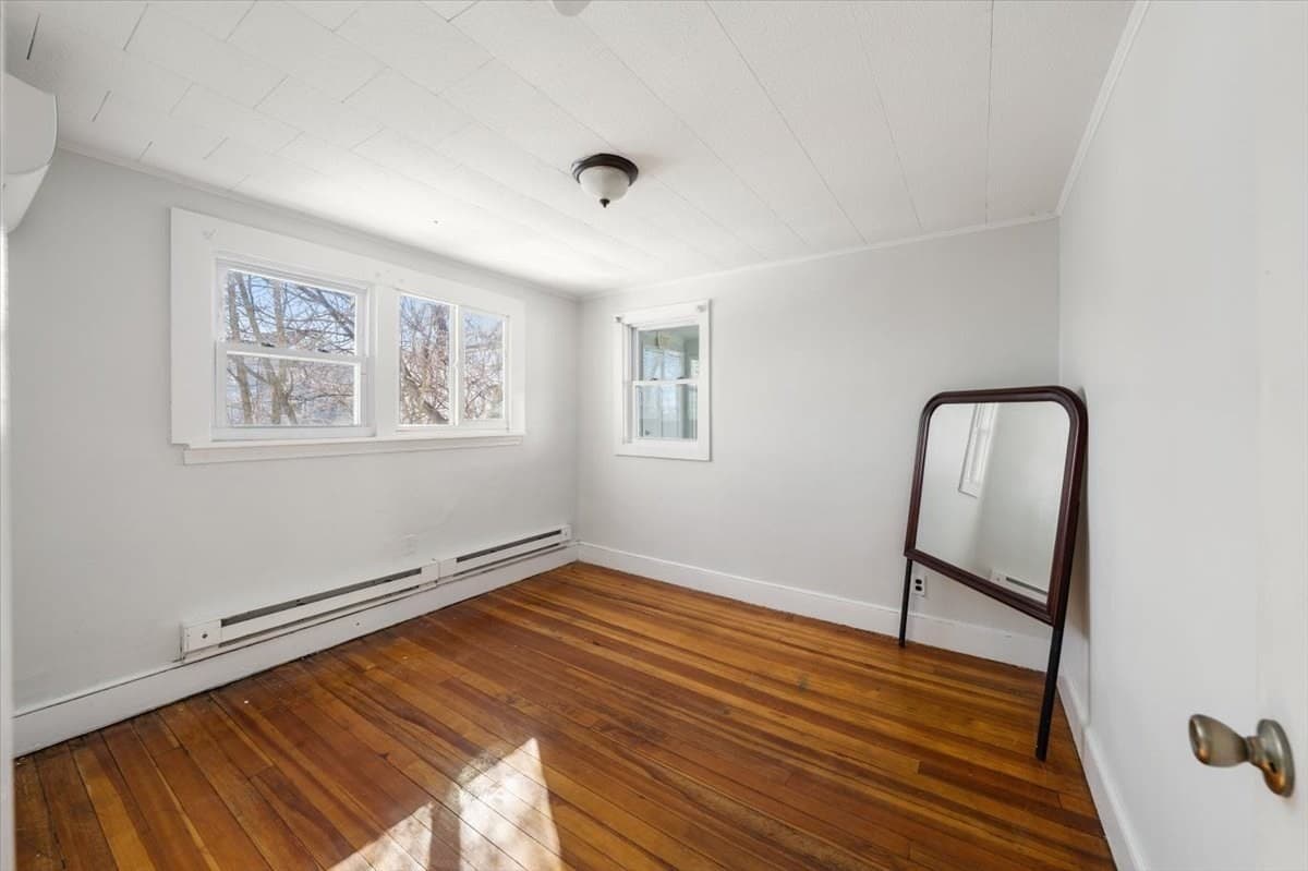 Multi Family at 528 Ferry St, Everett MA 02149, Everett, photo 12 of 29