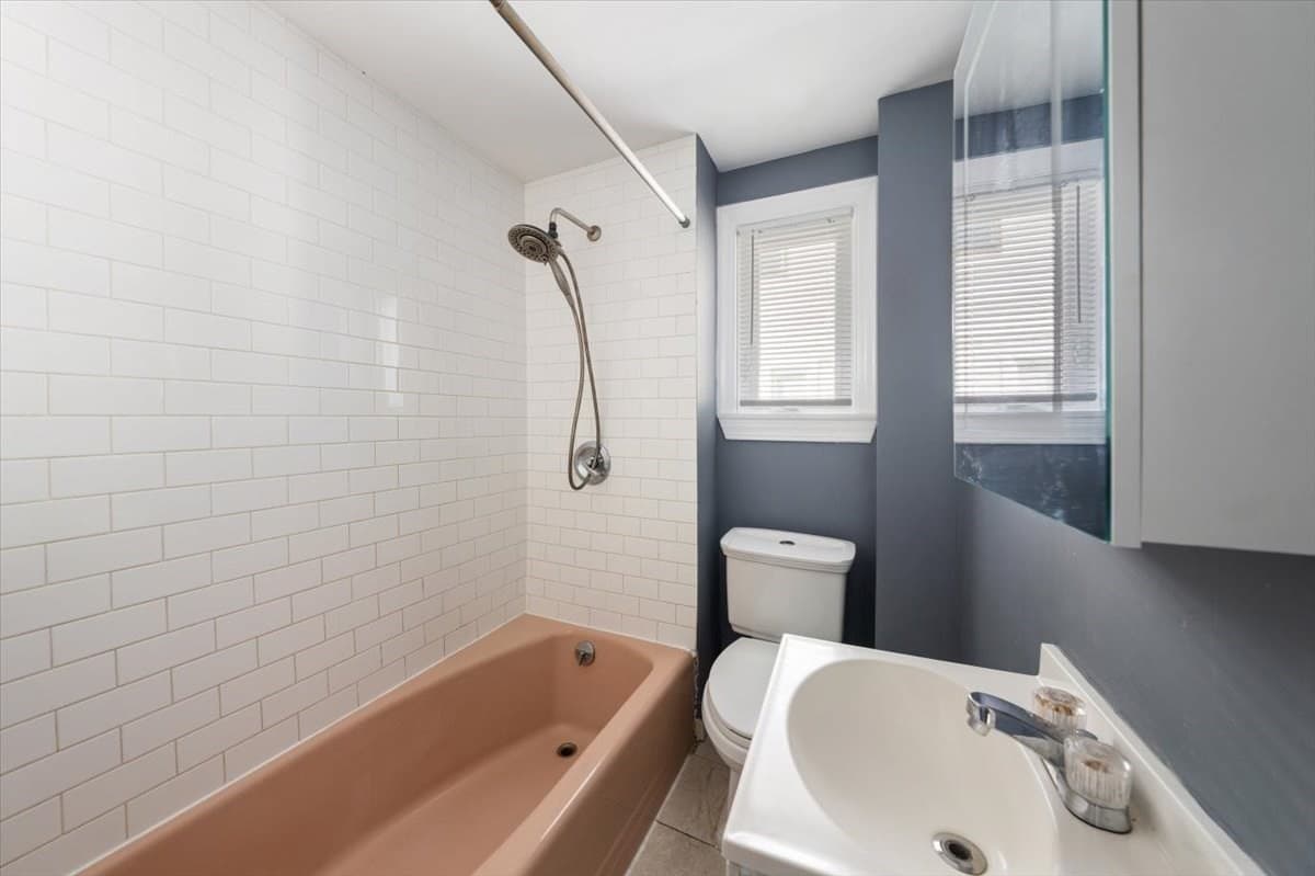 Multi Family at 528 Ferry St, Everett MA 02149, Everett, photo 25 of 29