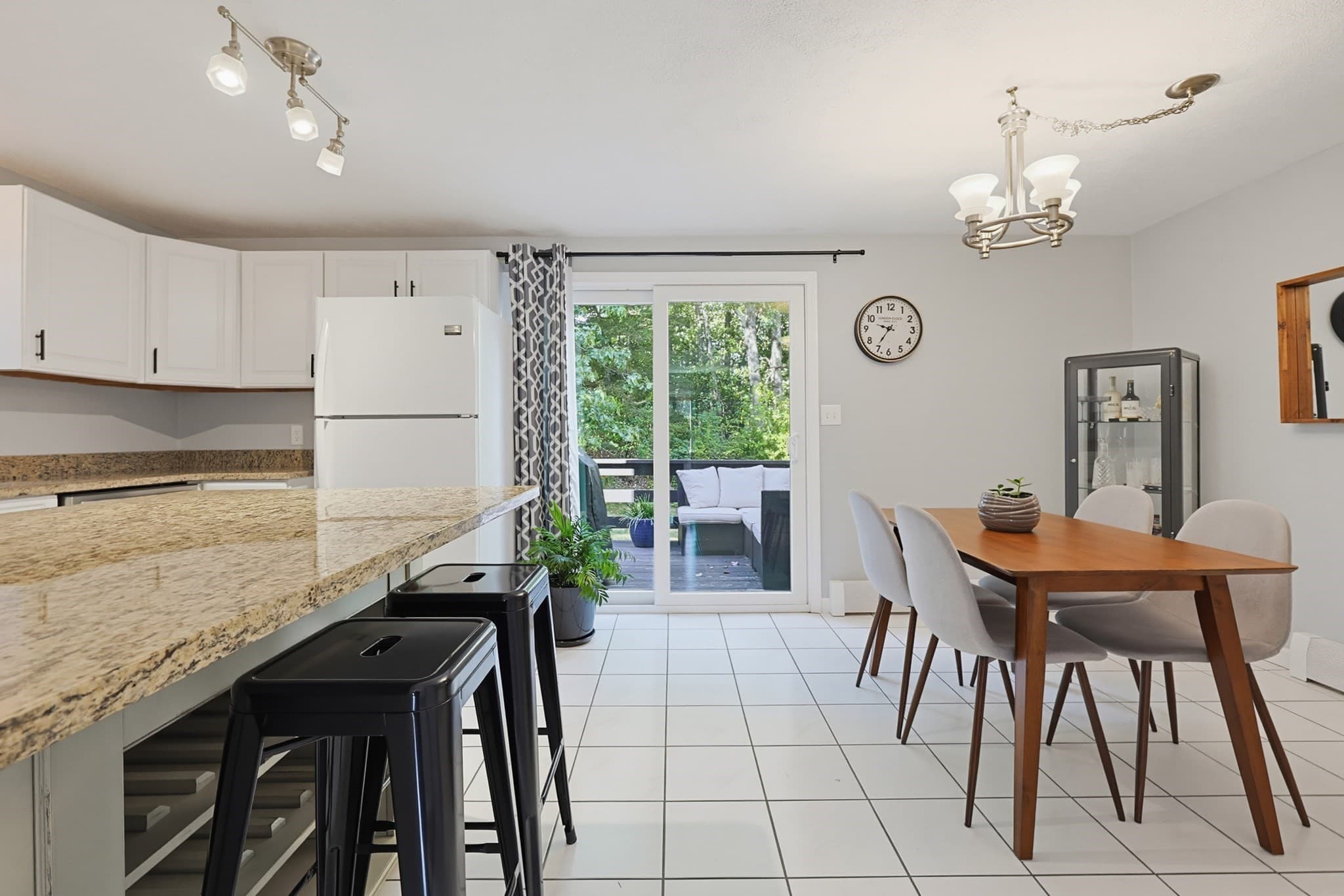 Condominium at 152 E. Bacon St. # D5, Plainville MA 02762, Plainville, photo 13 of 35