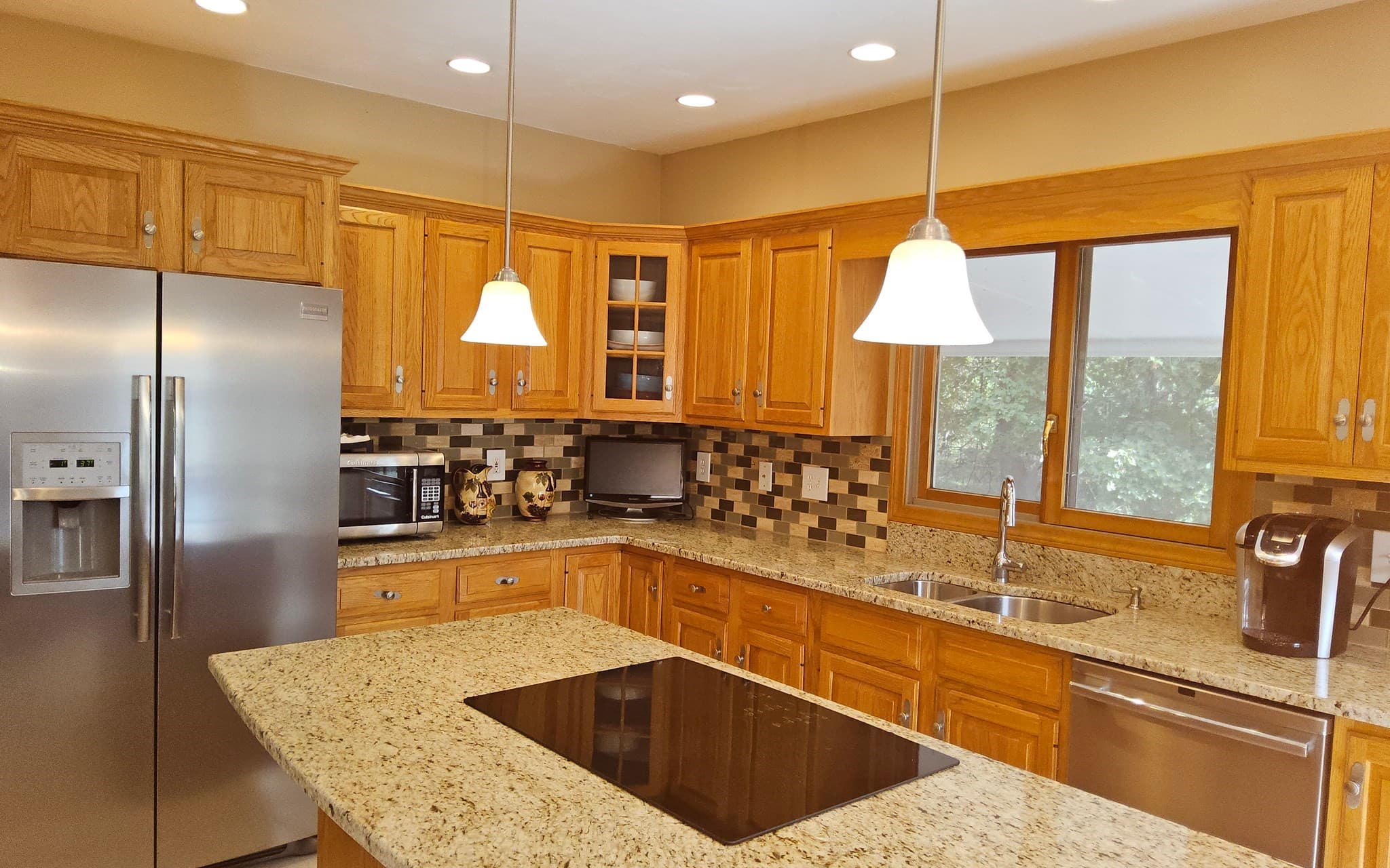 Single Family Residence at 63 Pleasant St, Rockland MA 02370, Rockland, photo 10 of 35