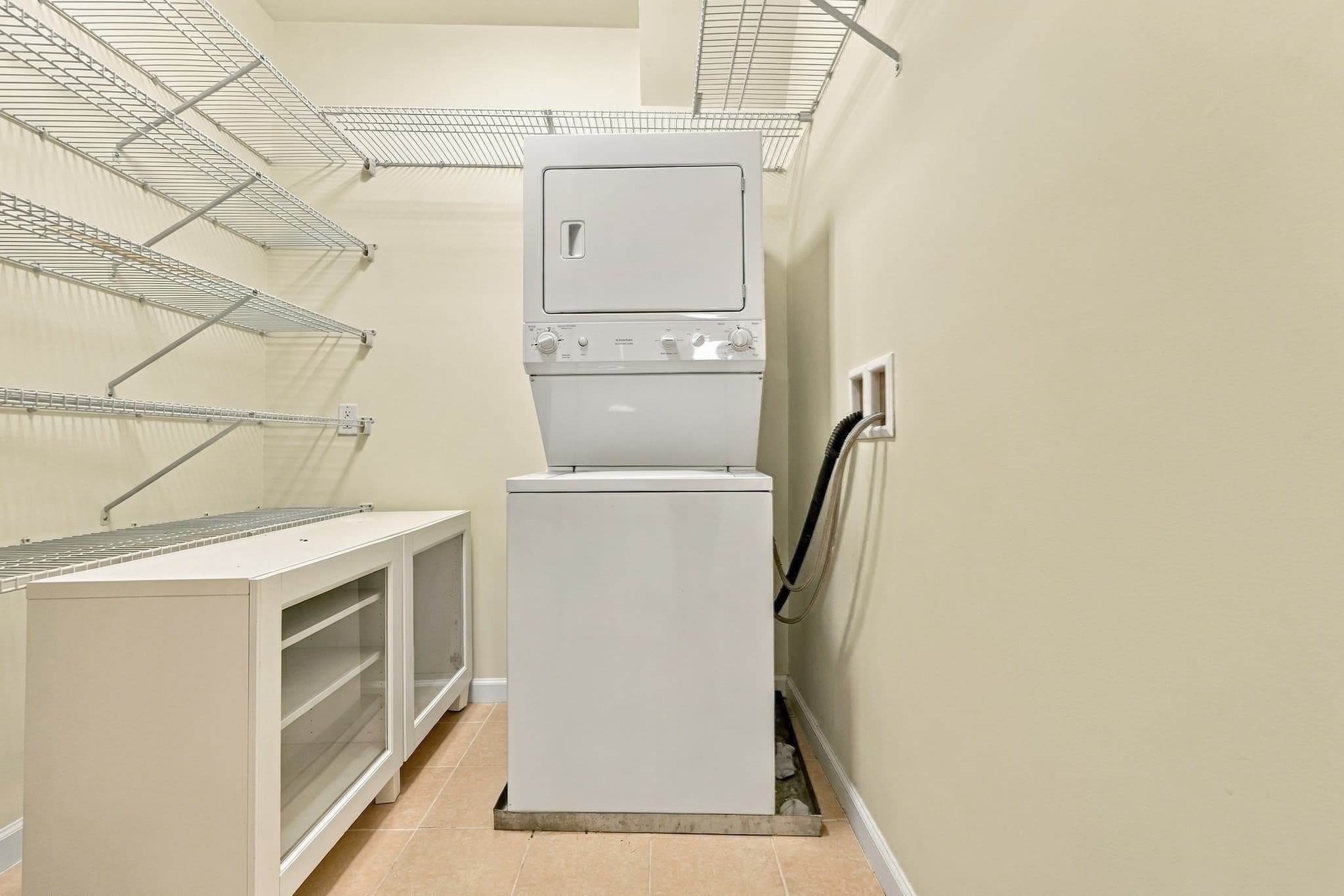 Condominium at 132 Clocktower Dr # 203, Waltham MA 02452, Waltham, photo 16 of 24