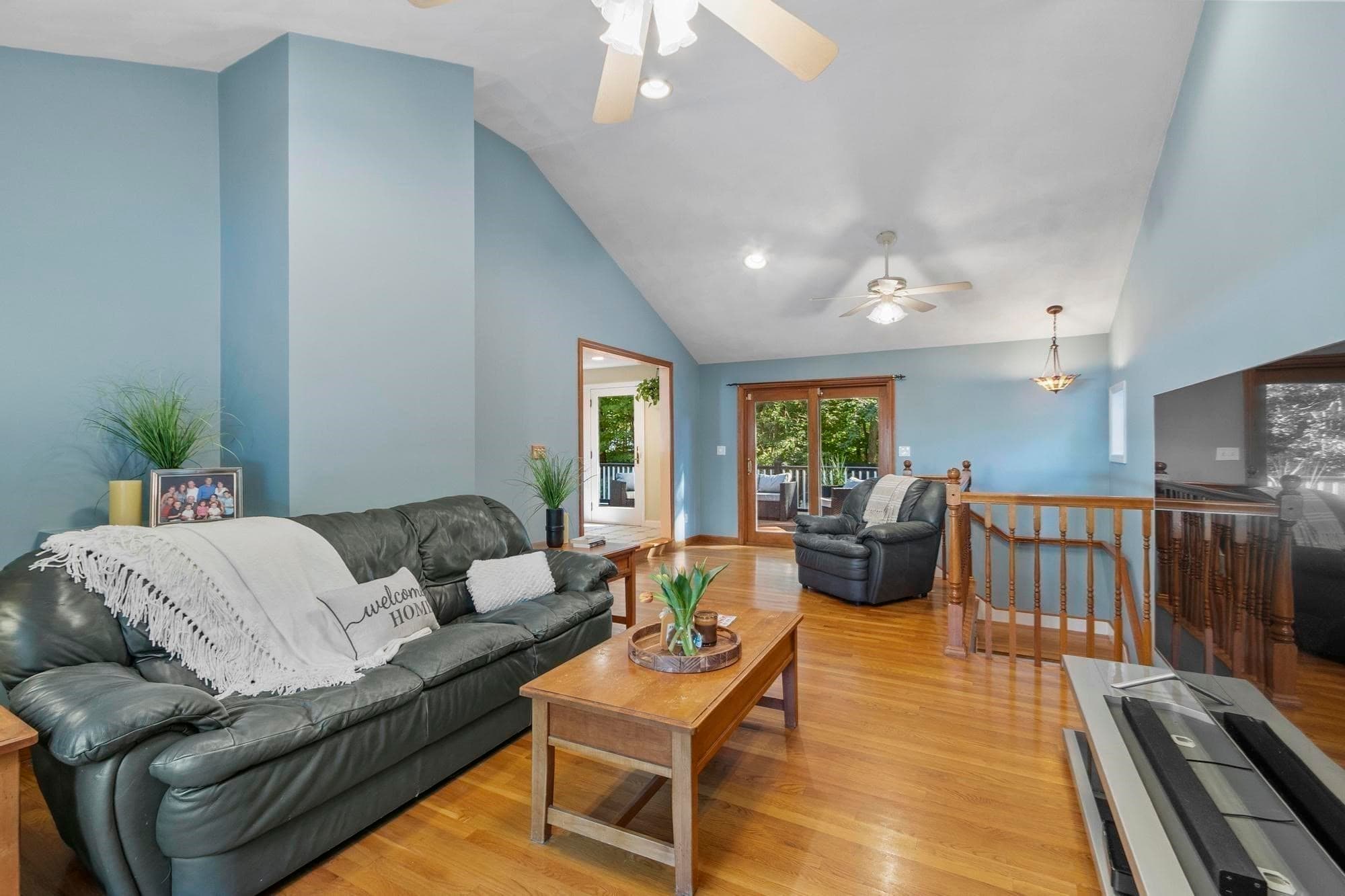 Single Family Residence at 405 Salem Street, Wilmington MA 01887, Wilmington, photo 9 of 42